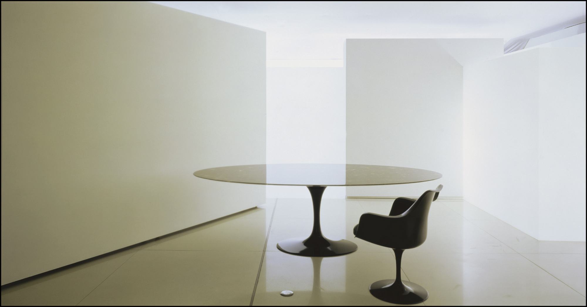 Tulip Armchair / Tulpen Armlehnenstuhl drehbar Knoll International