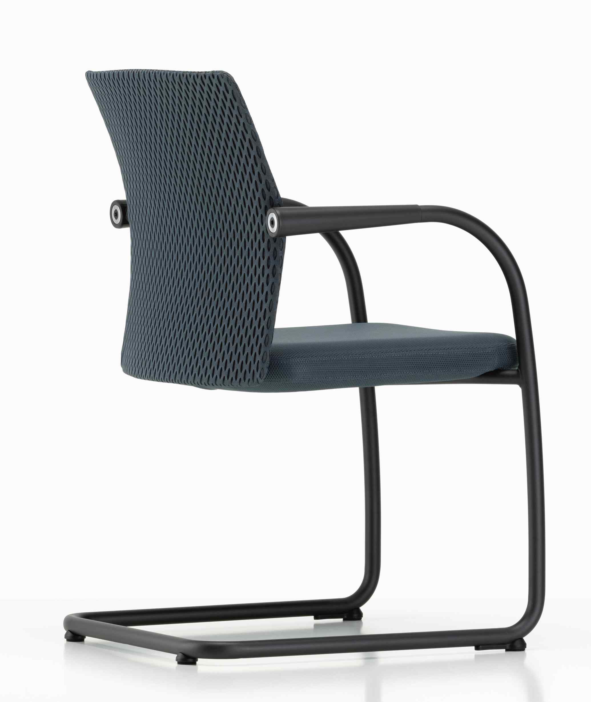 ID Visitor Mesh Freischwinger Vitra