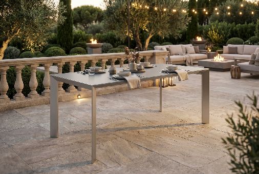 Nori Tisch / Esstisch Outdoor Kristalia