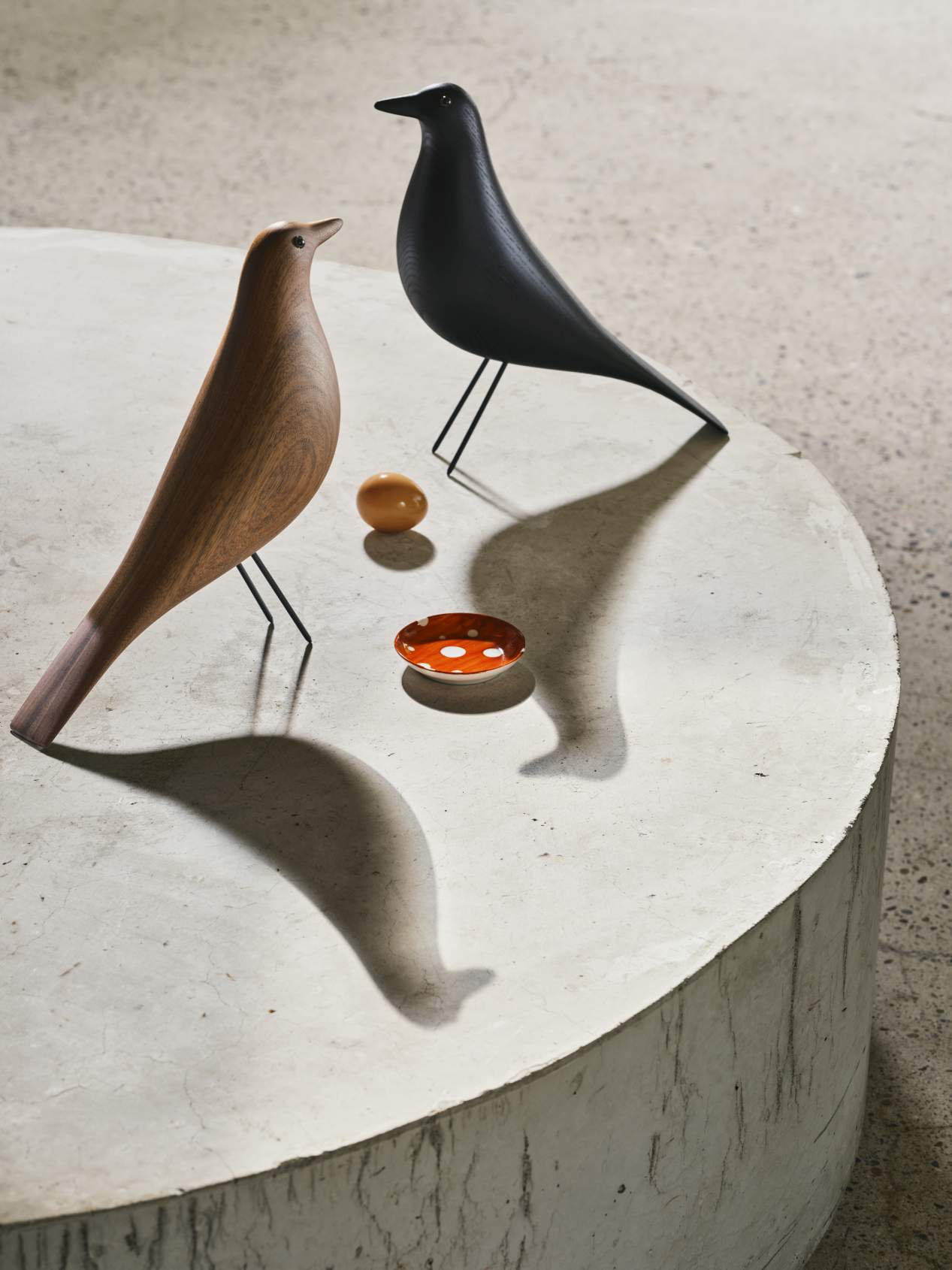 Eames House Bird Skulptur Esche schwarz Vitra NEUE VERSION