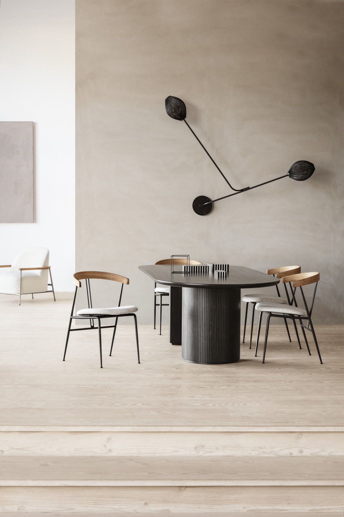 Moon Esstisch elliptisch 258 Gubi
