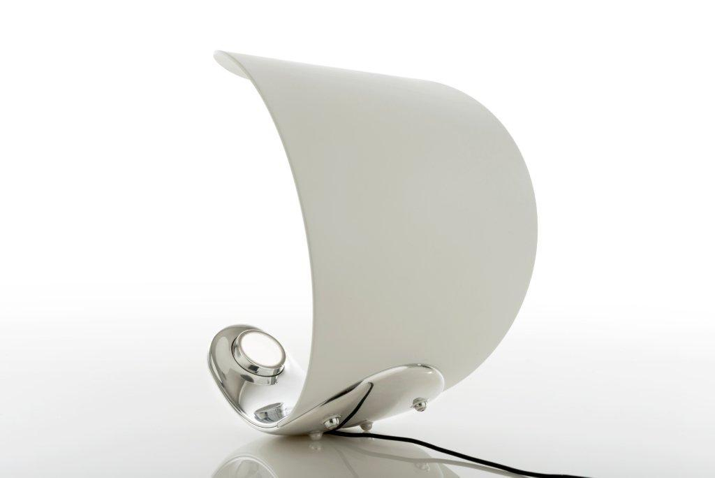 D76 Curl Tischleuchte Luceplan
