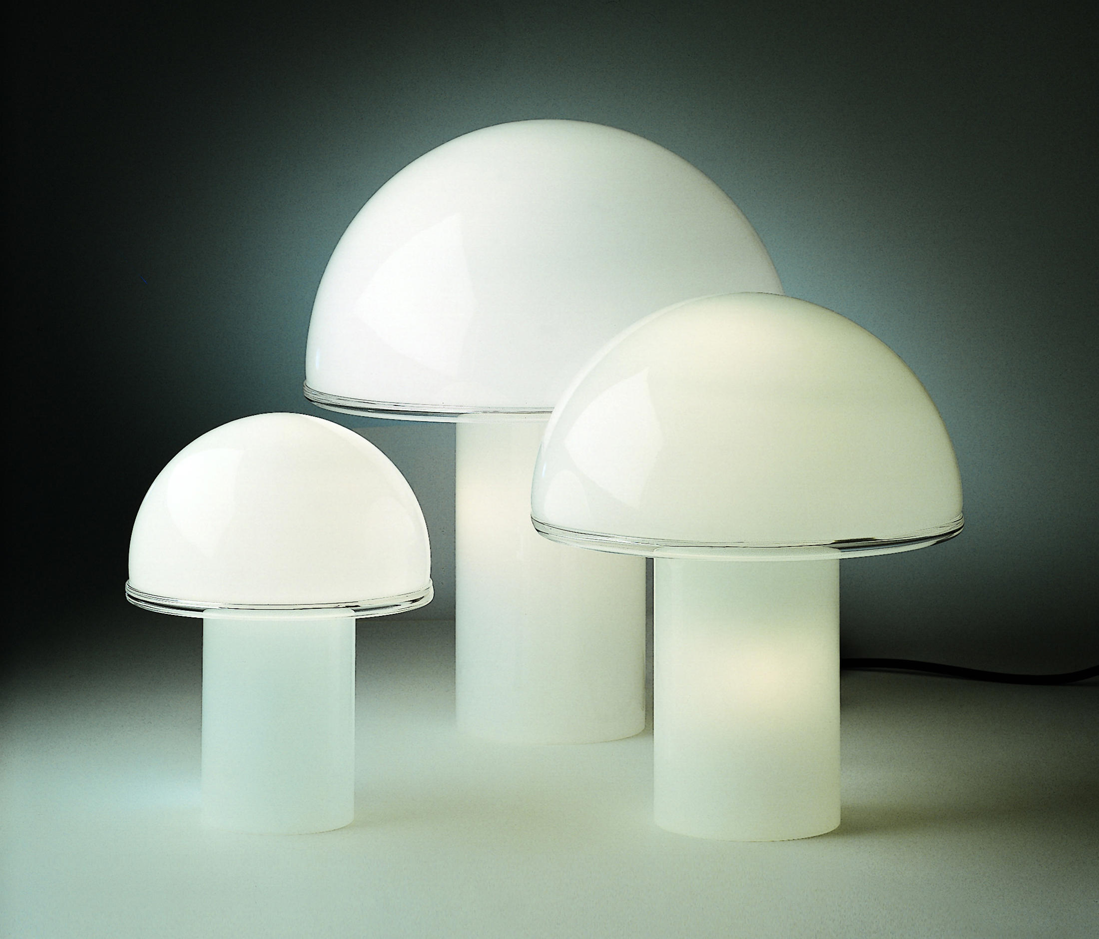 Onfale Tavolo piccolo Tischleuchte Artemide