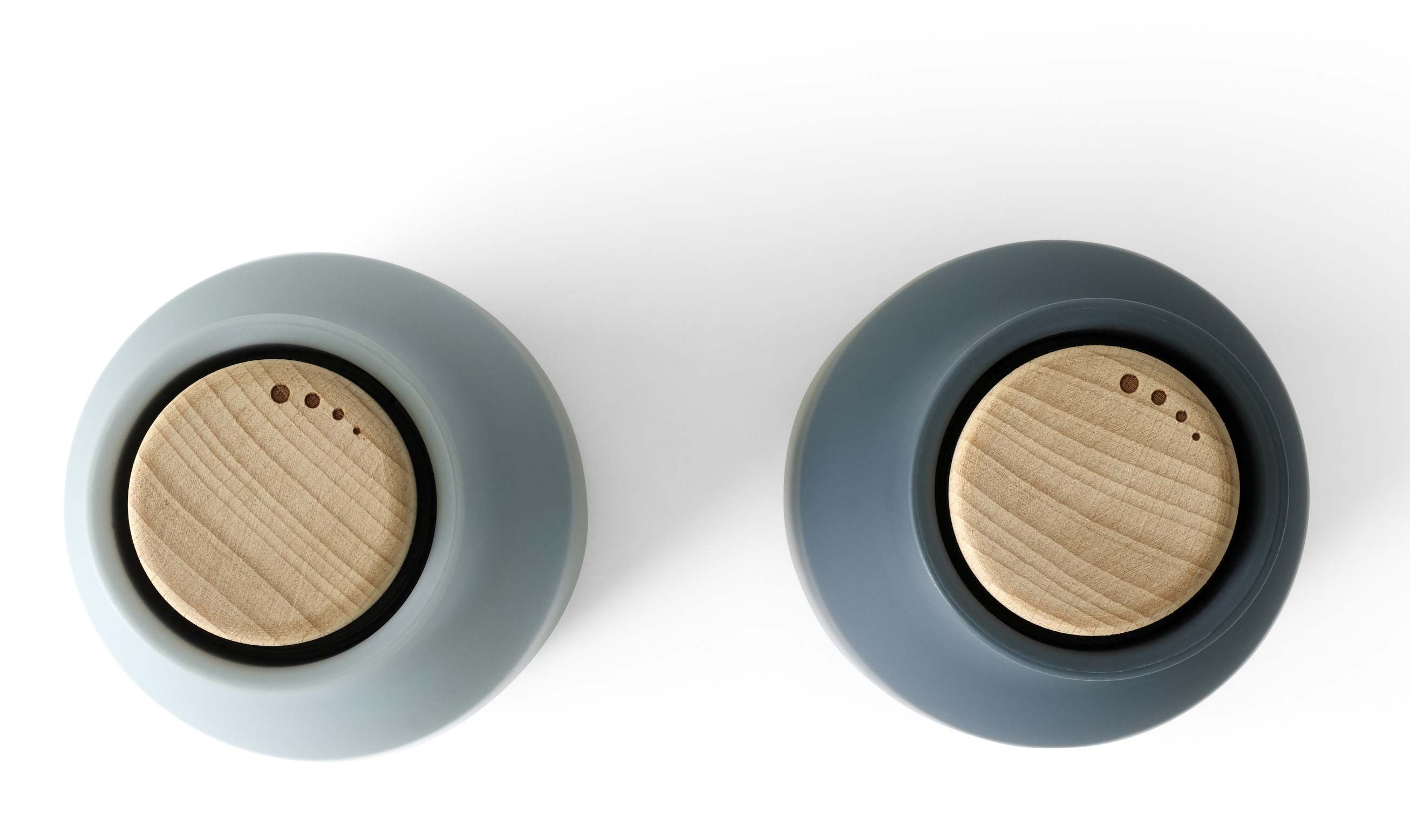 Bottle Grinders Eiche Salz - und Pfeffermühle 2-er Set Audo EINZELSTÜCK