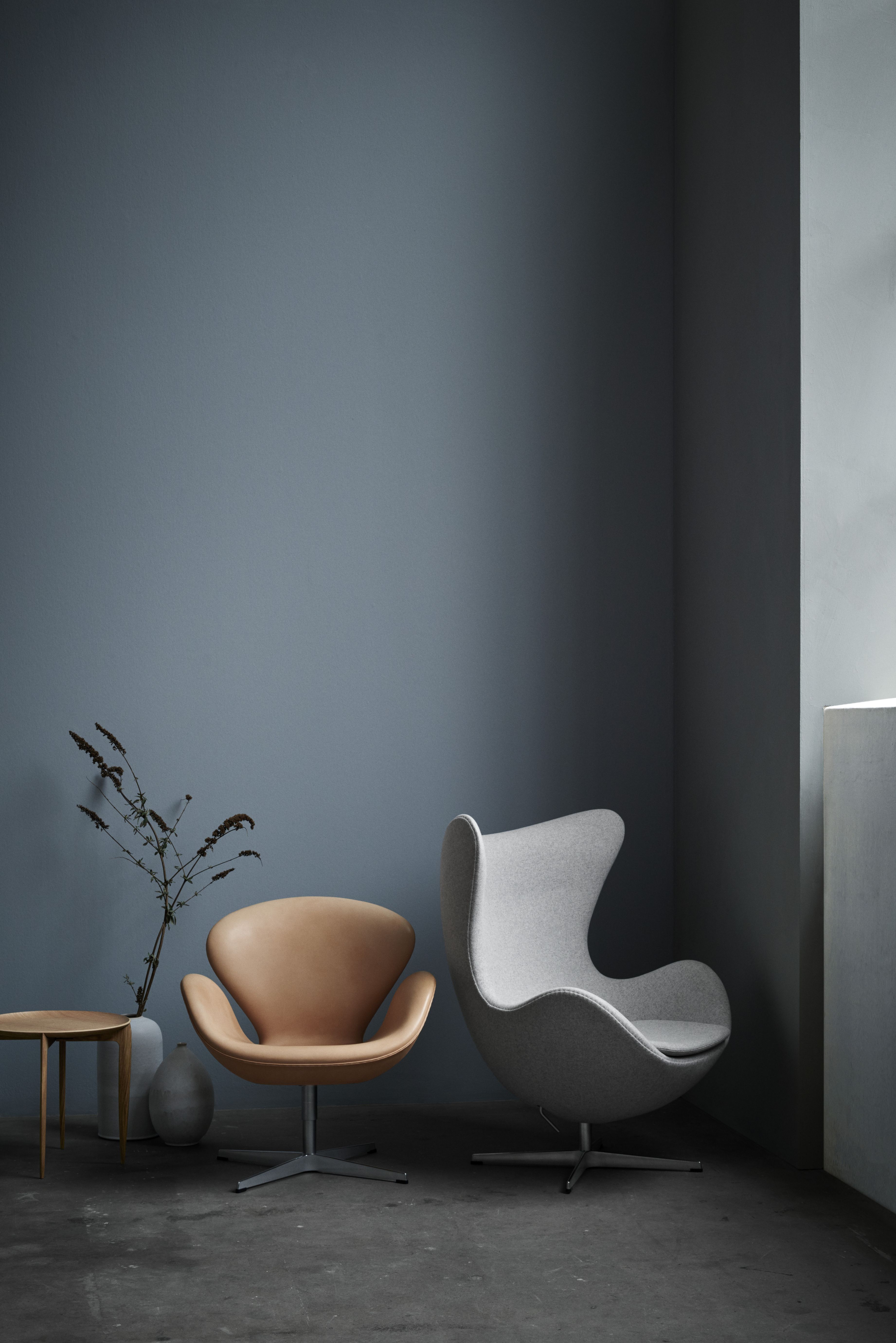 Egg Chair mit Hocker Re-wool Textile Stoff Fritz Hansen 