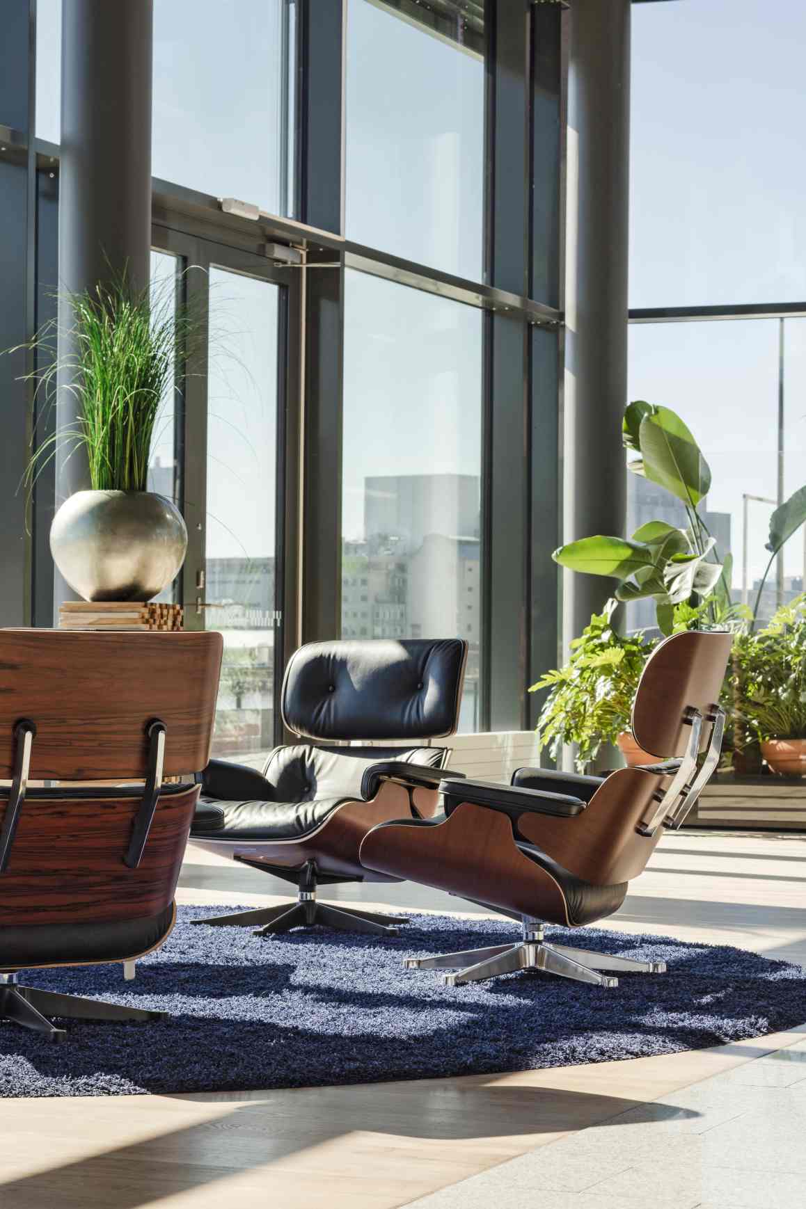 Eames Lounge Chair & Ottoman Armchair Leder Premium F / Leder Natural Vitra