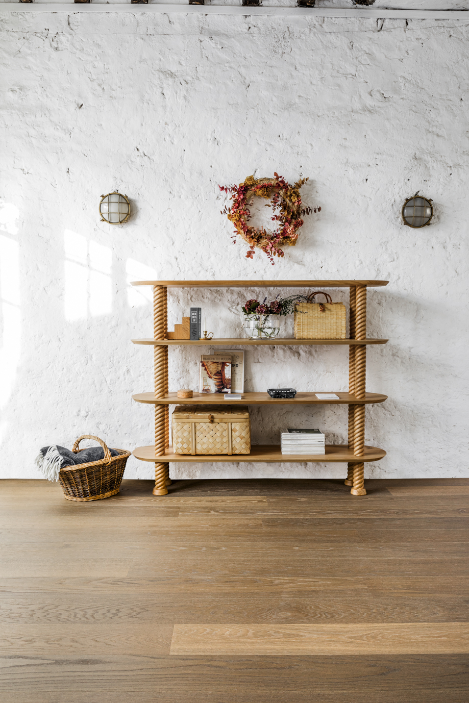 The Hansen Family #80 Rope Shelf Regal Hans Hansen