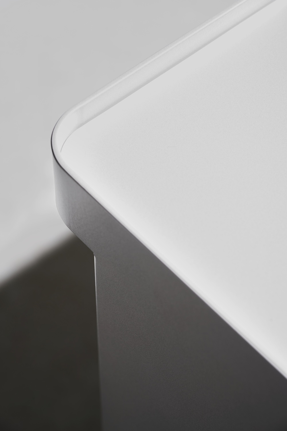 Ambito Side table Beistelltisch Tola Dolza