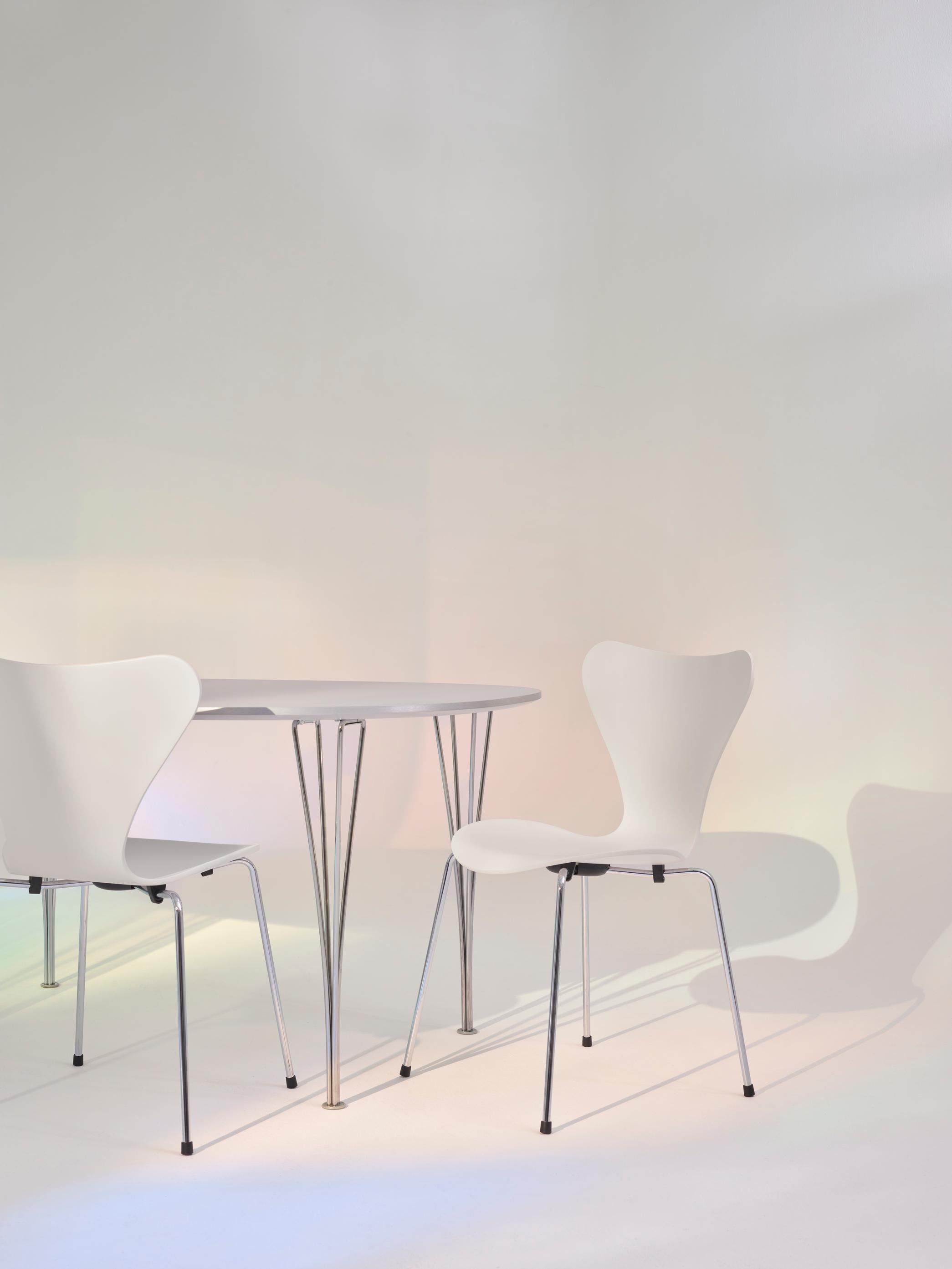 Siebener / Serie Stuhl 3107 Fritz Hansen Ever the Sevener LIMITED EDITION
