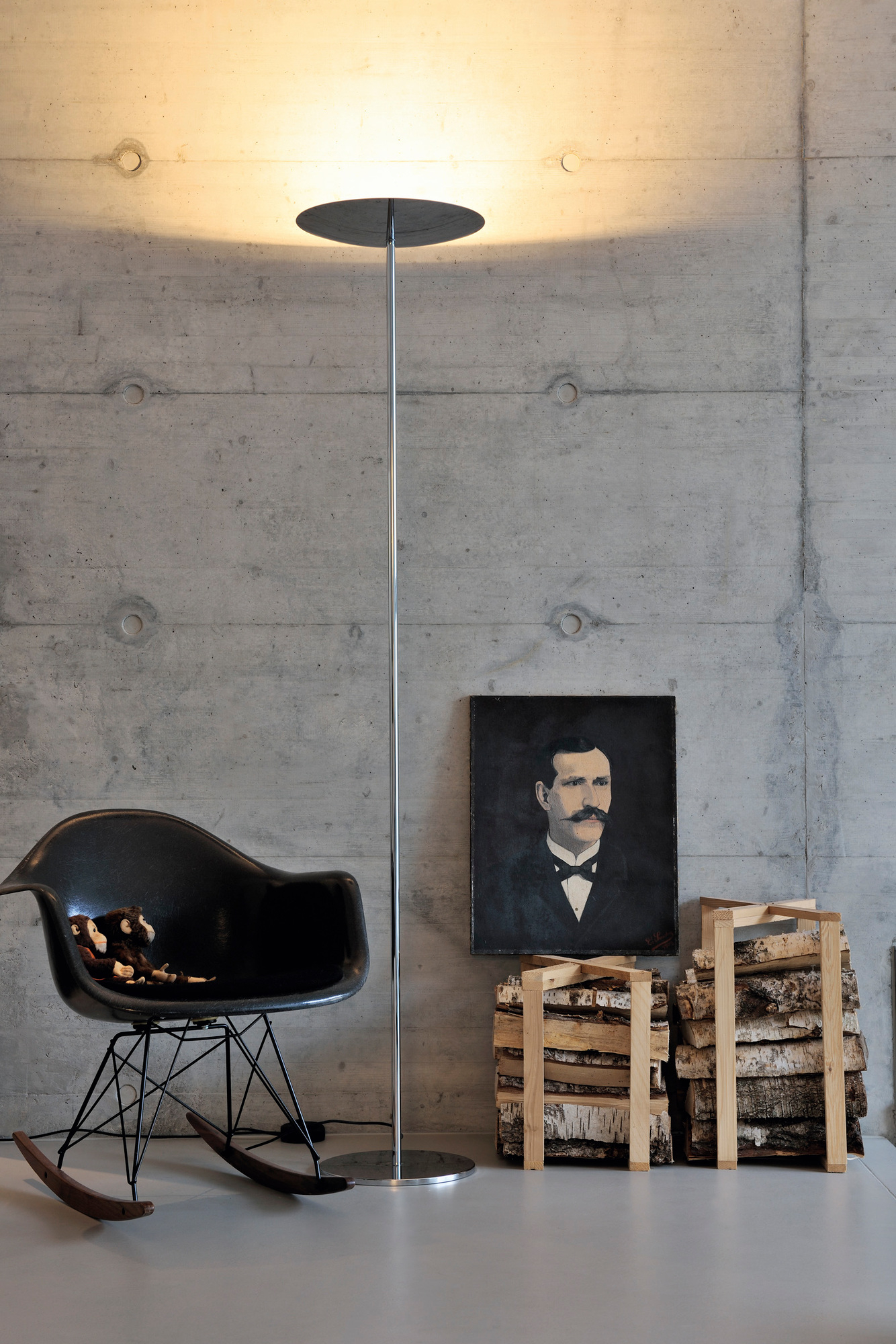 Classic LED Stehleuchte Belux Schwarz