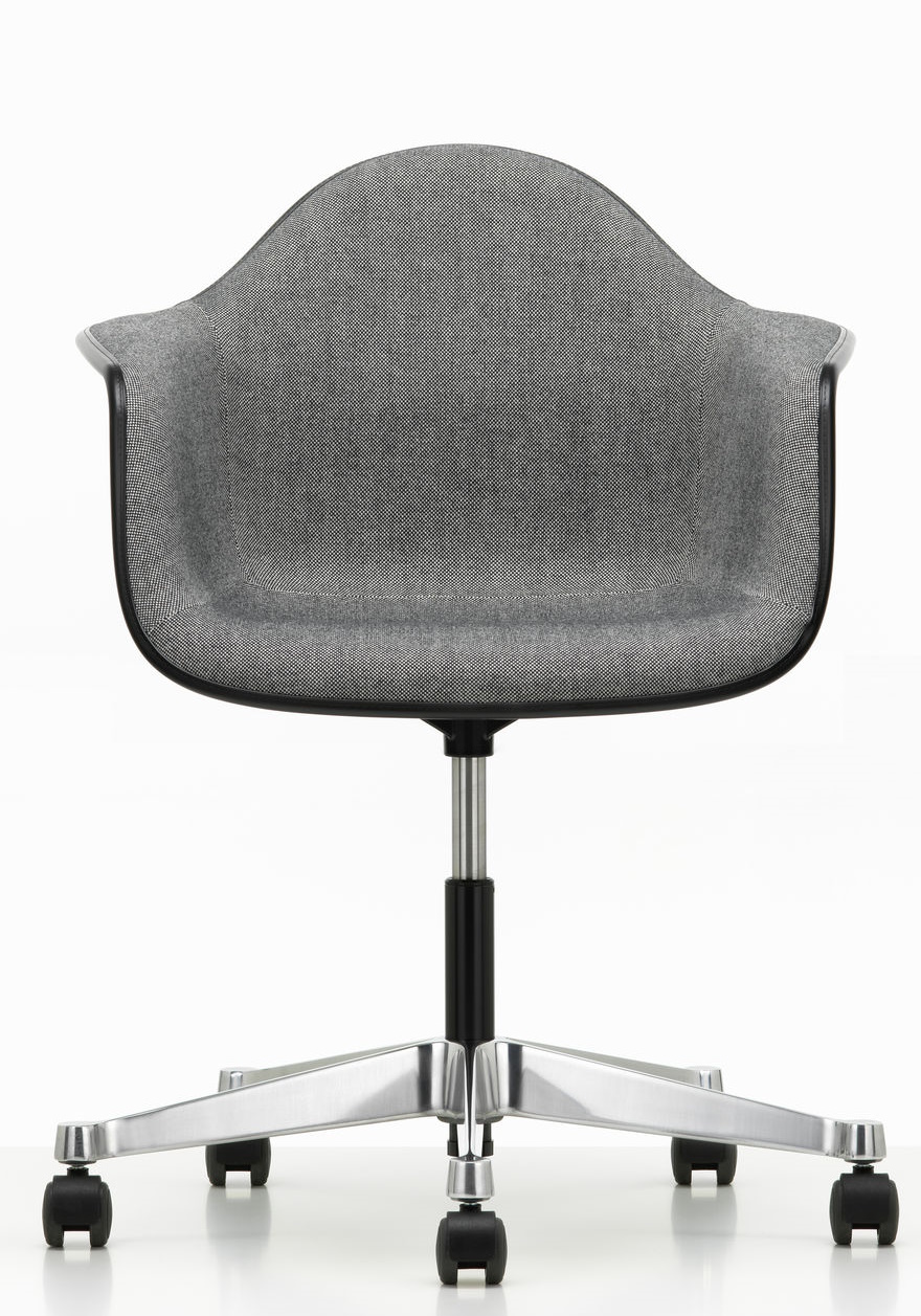 Eames Plastic Arm Chair PACC Vollgepolstert Vitra