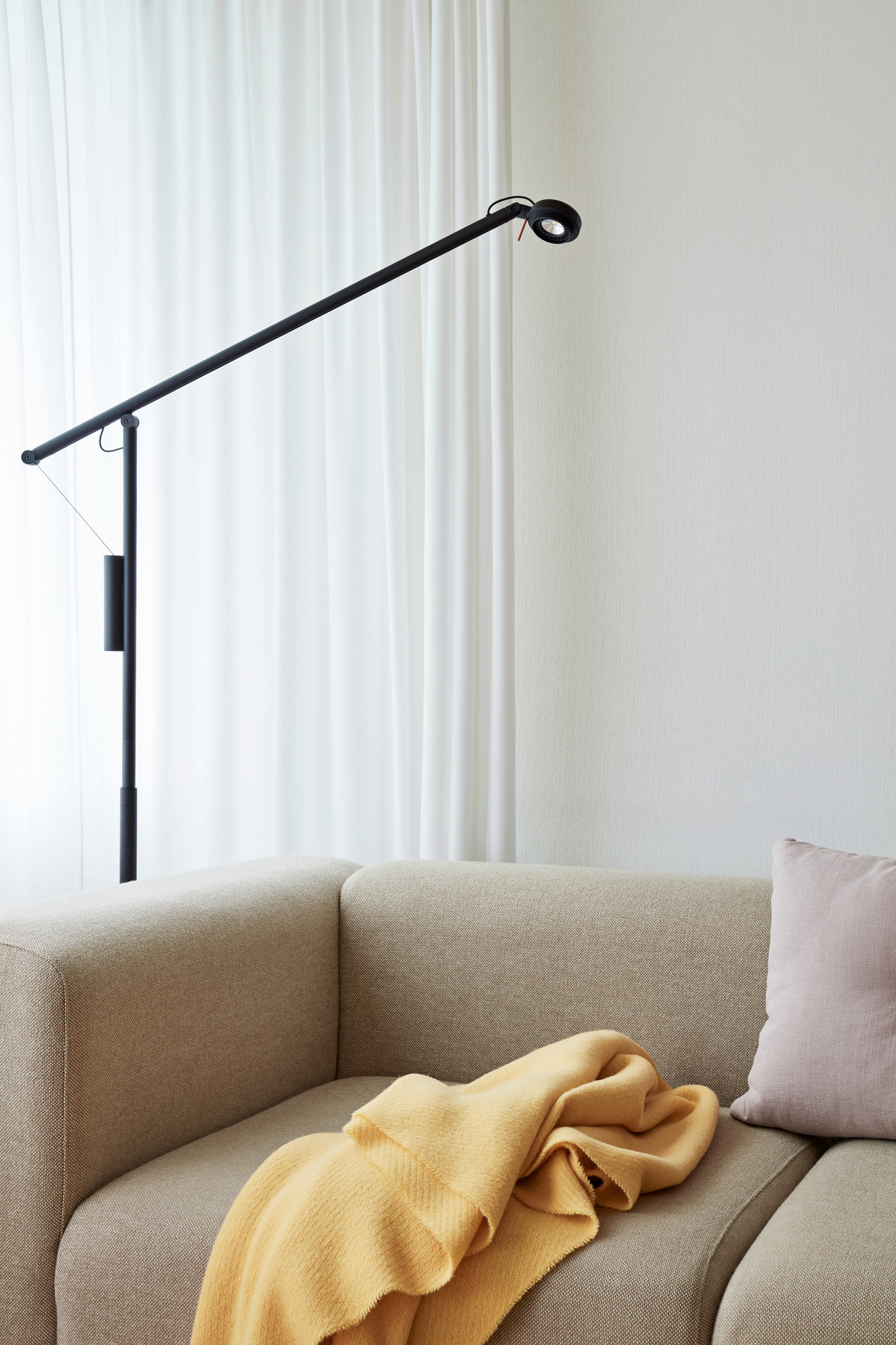 Fifty-fifty Floor Lamp Stehleuchte Hay