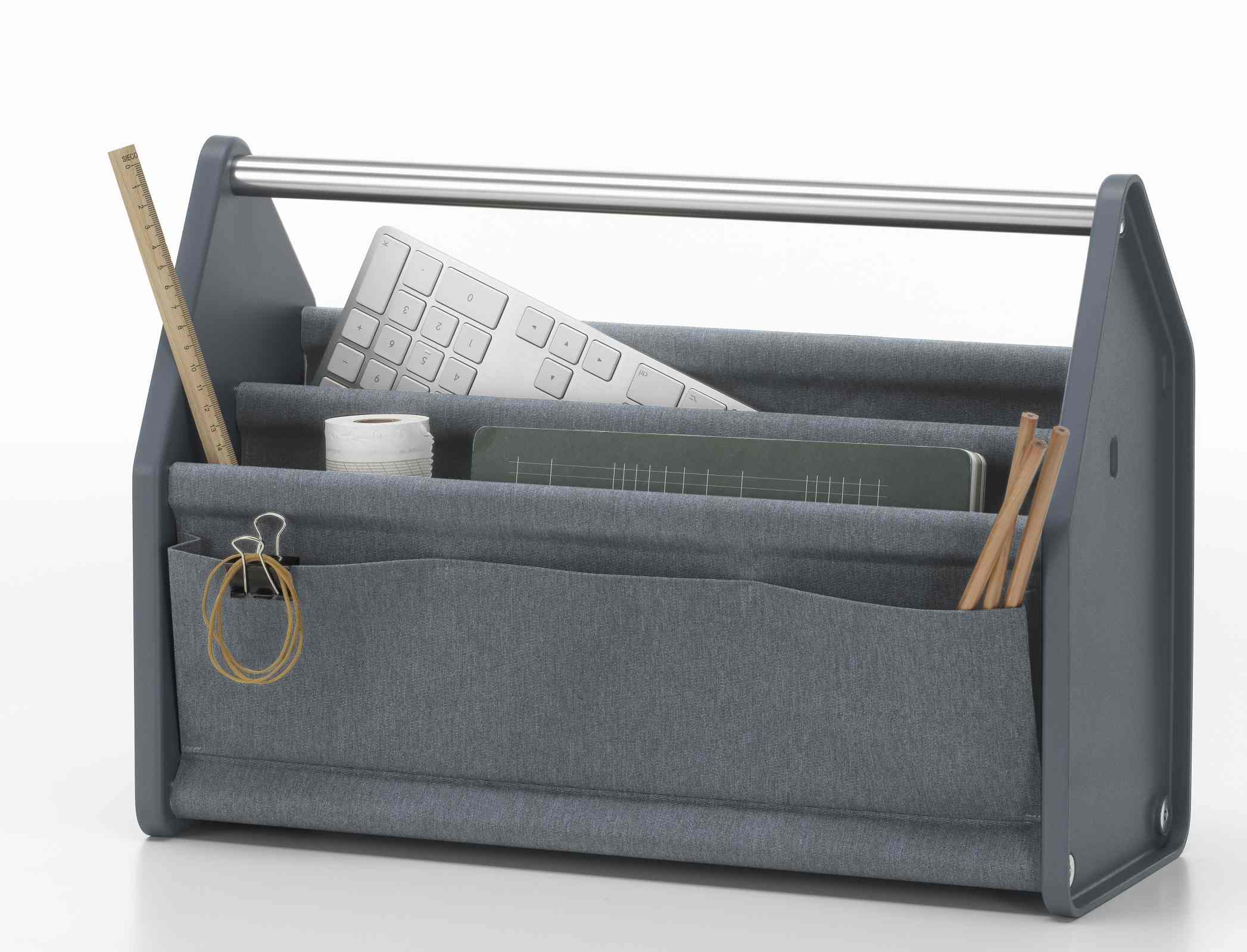 Vitra Toolbox in Grau: Aufbewahrungsbox mit Fächern für Bürobedarf, Stifte, Notizbuch und Tastatur.