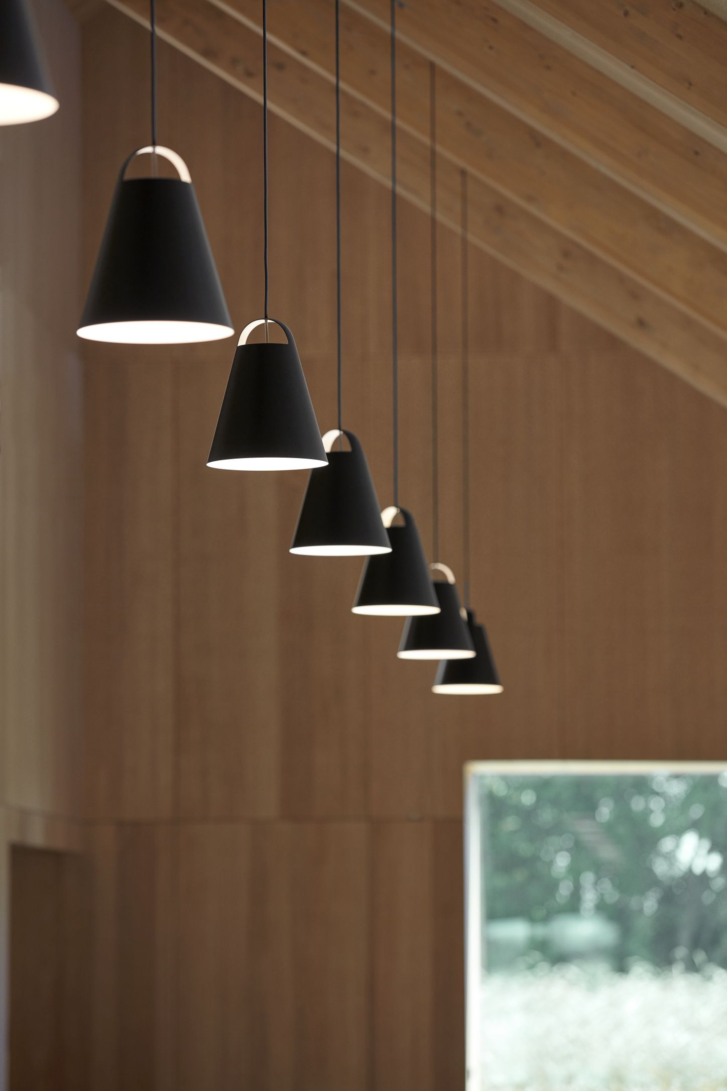 Above Pendelleuchte Louis Poulsen