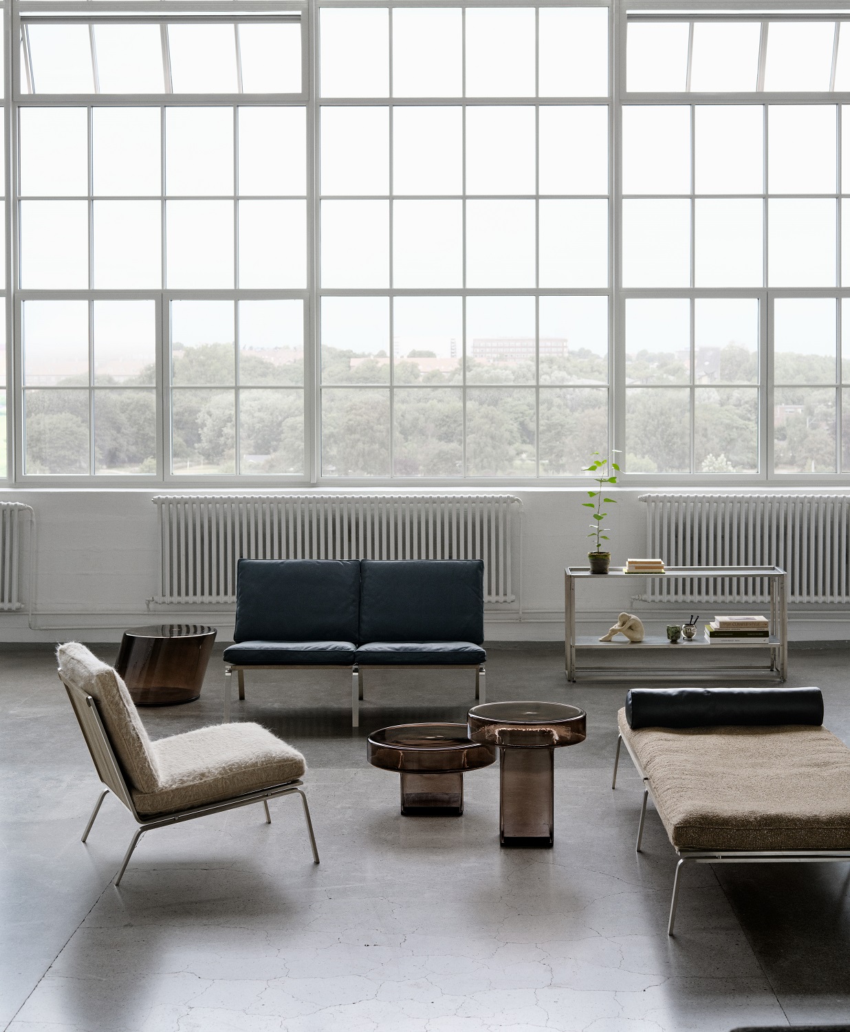 Tilt Coffee table Couchtisch Norr11