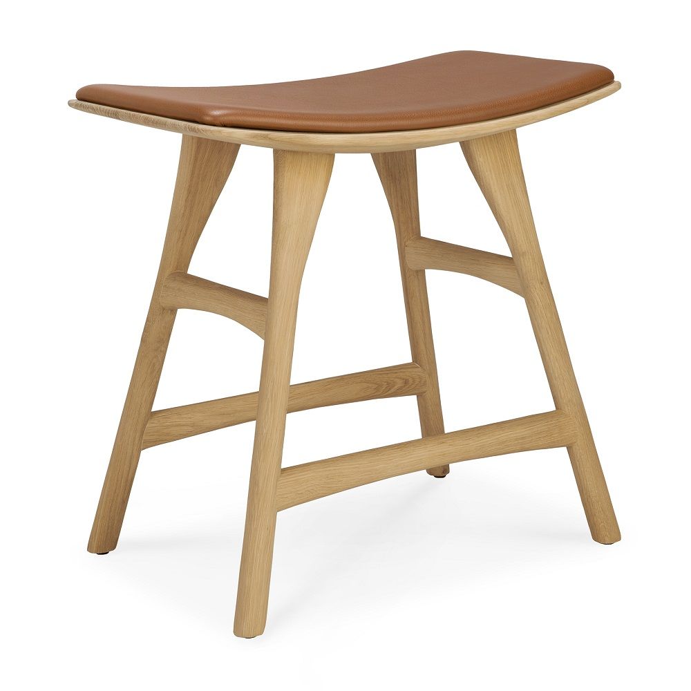 Osso Hocker aus Holz mit braunem Sitzpolster von Ethnicraft, modernes Design für Wohnzimmer.