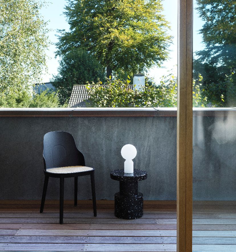 Yo Lamp Small Tischleuchte / Akkuleuchte Normann Copenhagen