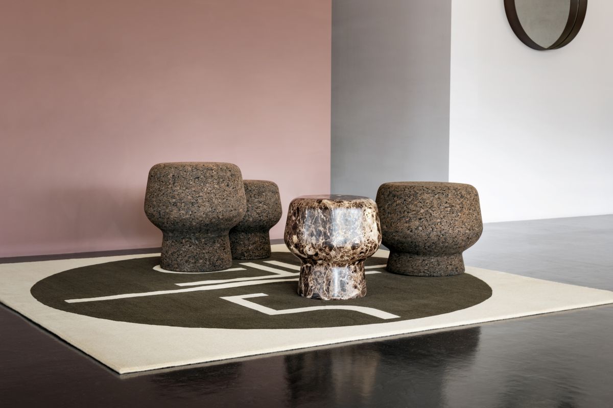 Corker No. 1 Marmor Hocker/Beistelltisch Bianco Carrara ClassiCon
