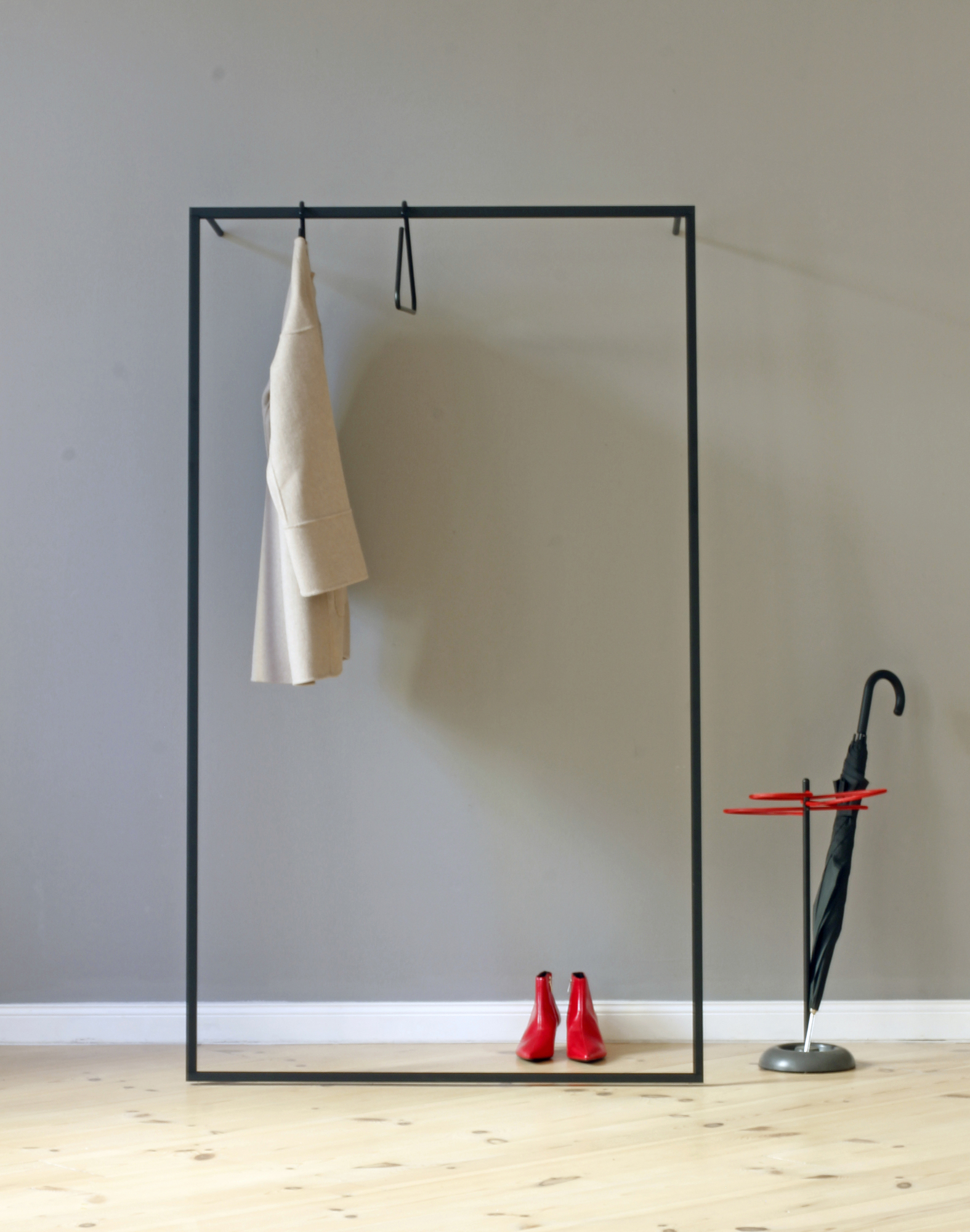 Leano Anlehngarderobe Roomsafari Weiß
