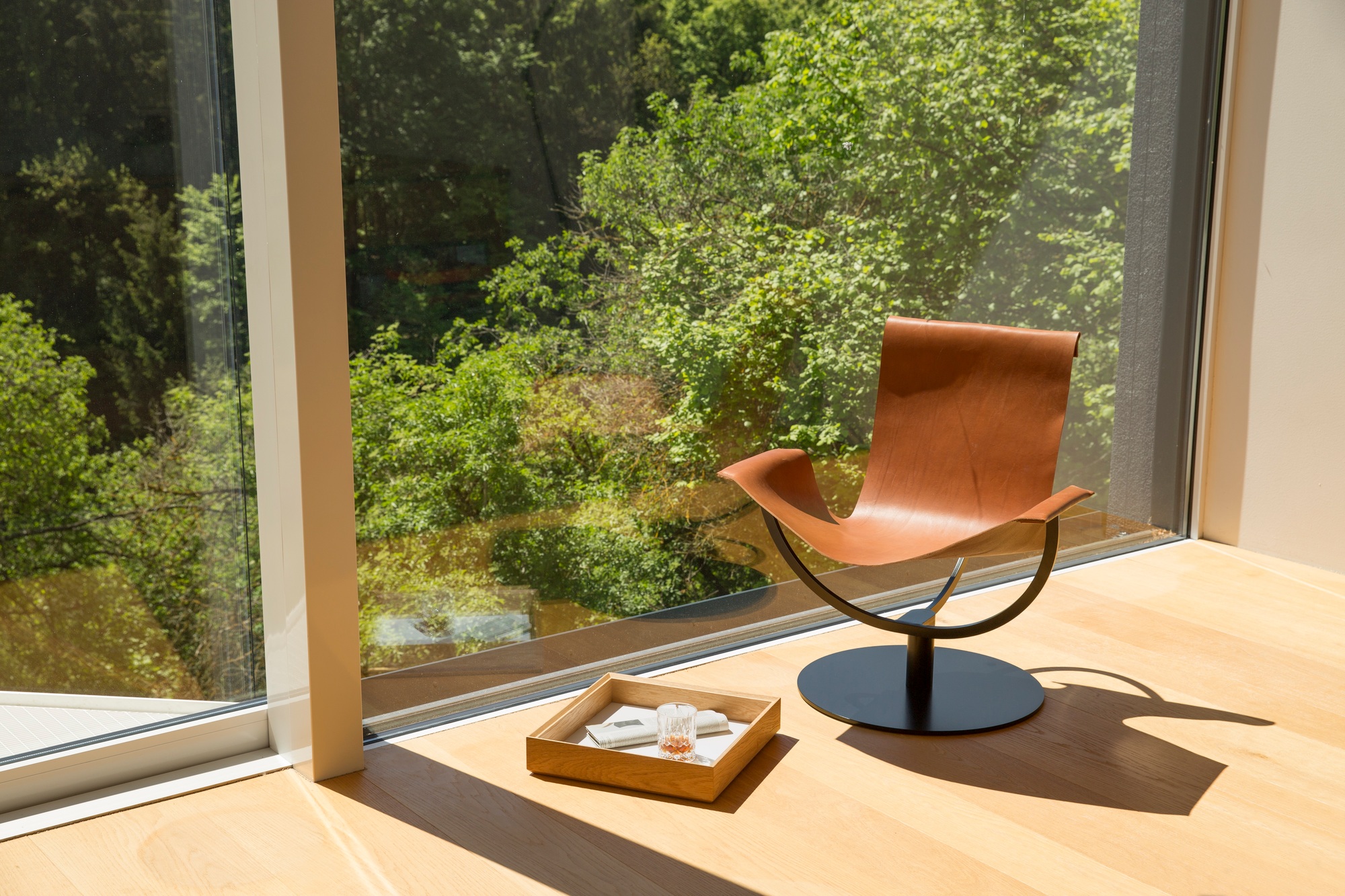 Arch Chair Sessel Kernleder schwarz Favius