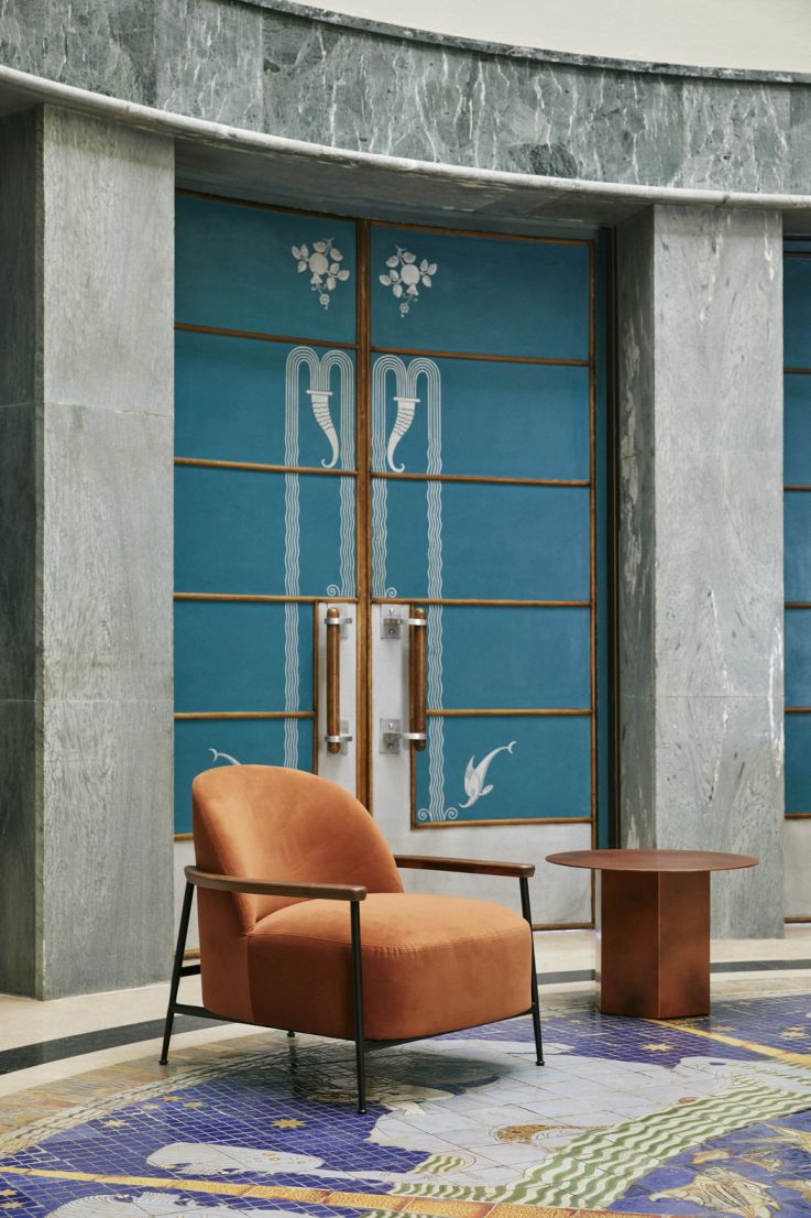 Epic Coffee Table Couchtisch 60 Earthy Red Stahl Gubi