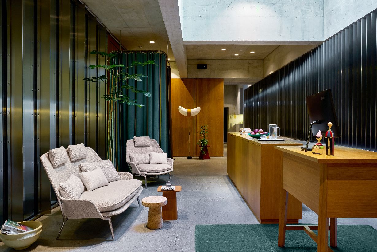 Akari Stehleuchte BB3-33S Vitra