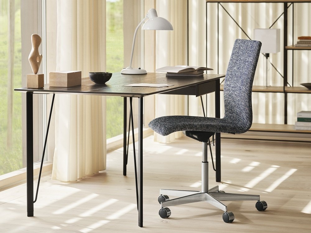 FH3605™ Writing Desk Schreibtisch Fritz Hansen Schwarz/Chrom mit Schublade