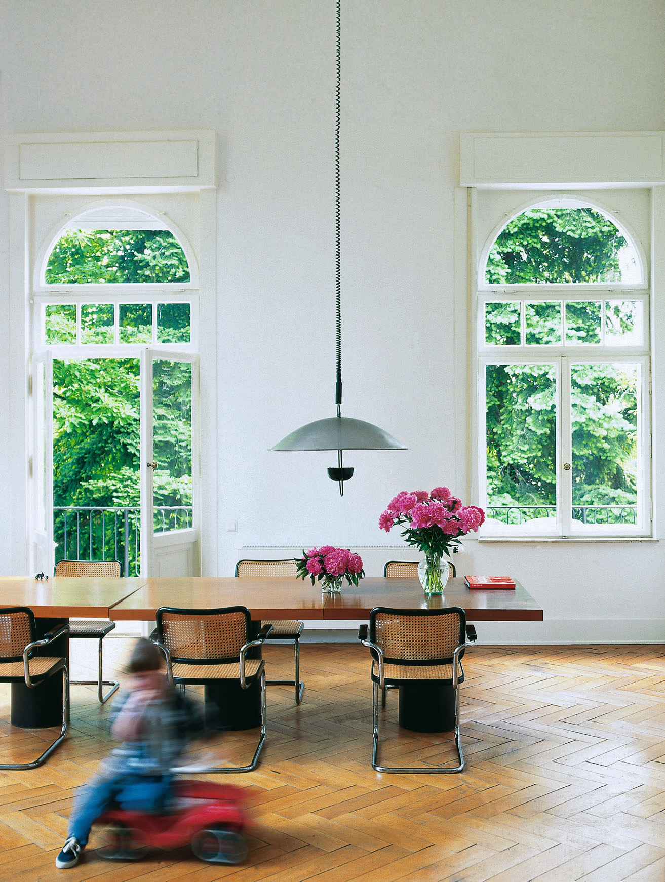 S 64 V Stahlrohr Klassiker Freischwinger Thonet
