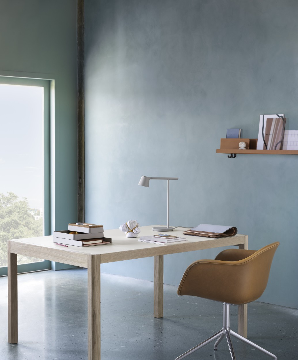 Arrange Desktop Serie Konfiguration 1  Muuto