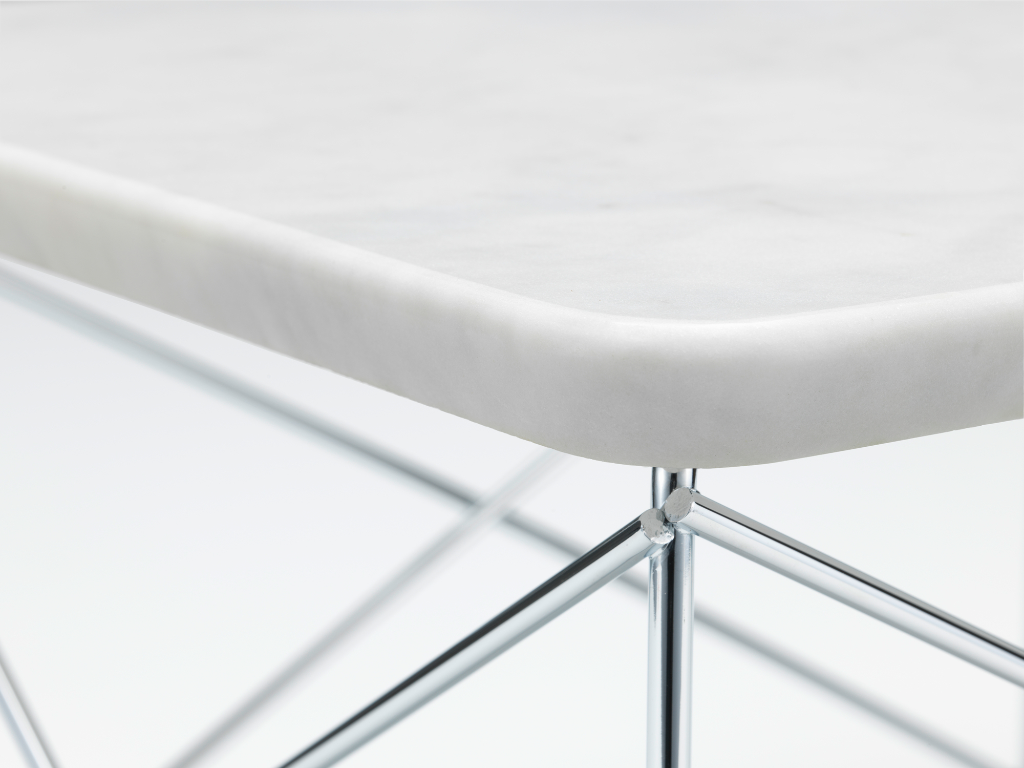 Occasional LTR Beistelltisch Marmor Vitra Chrom
