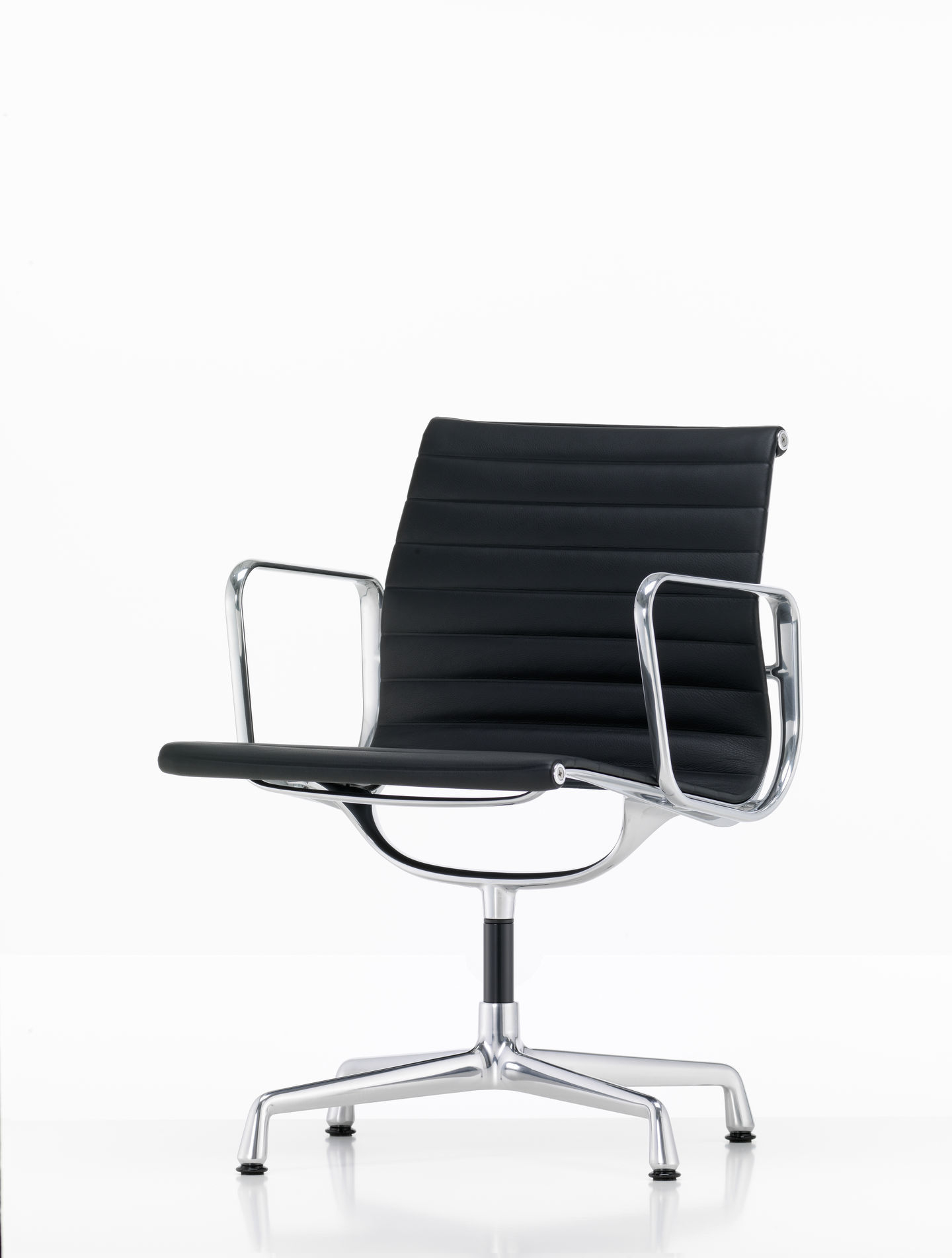 Aluminium Chair EA108 / EA 108 Stuhl Vitra