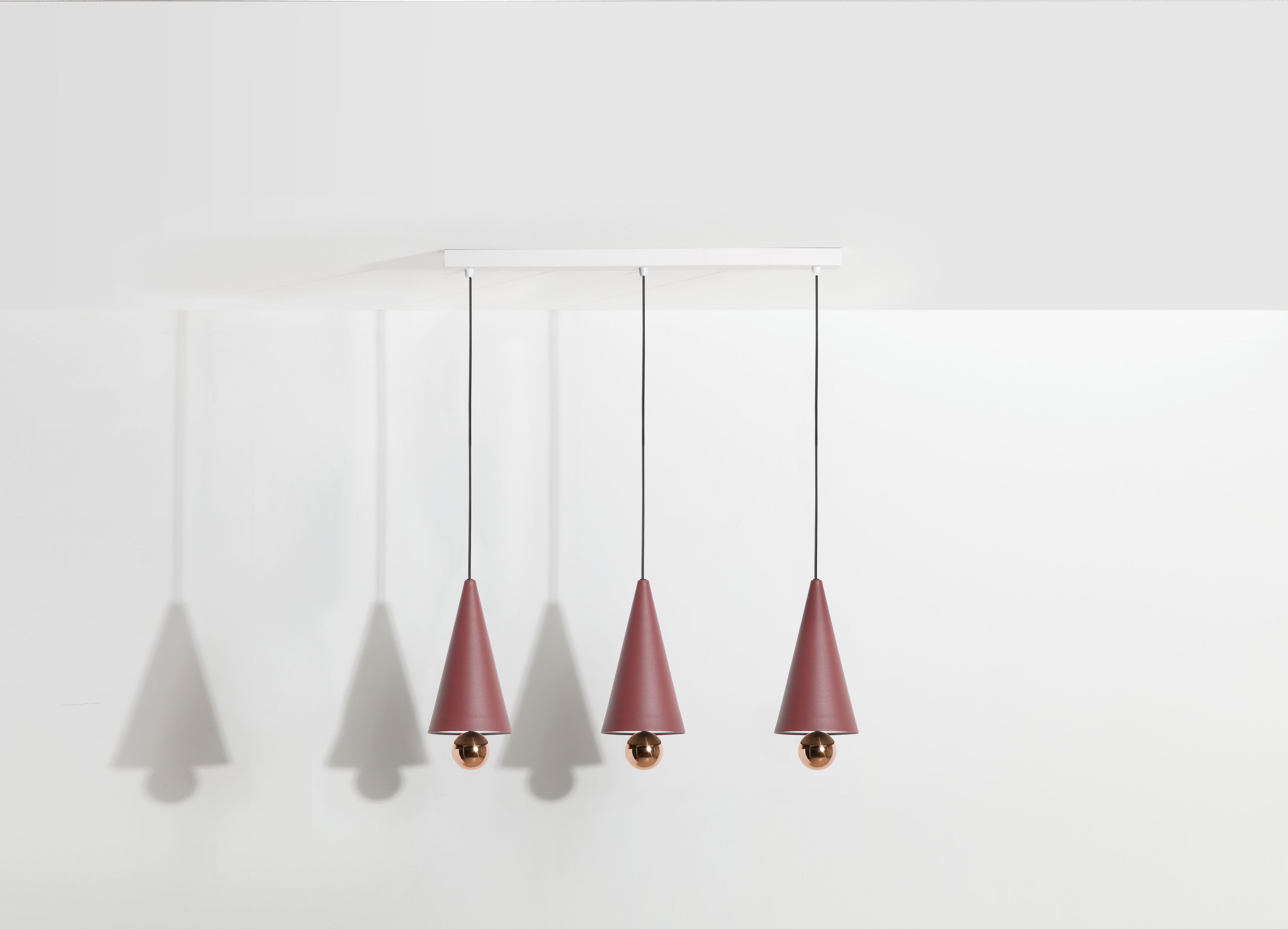 Cherry Pendant light Pendelleuchte 3-er Set Linear Petite Friture Braunrot