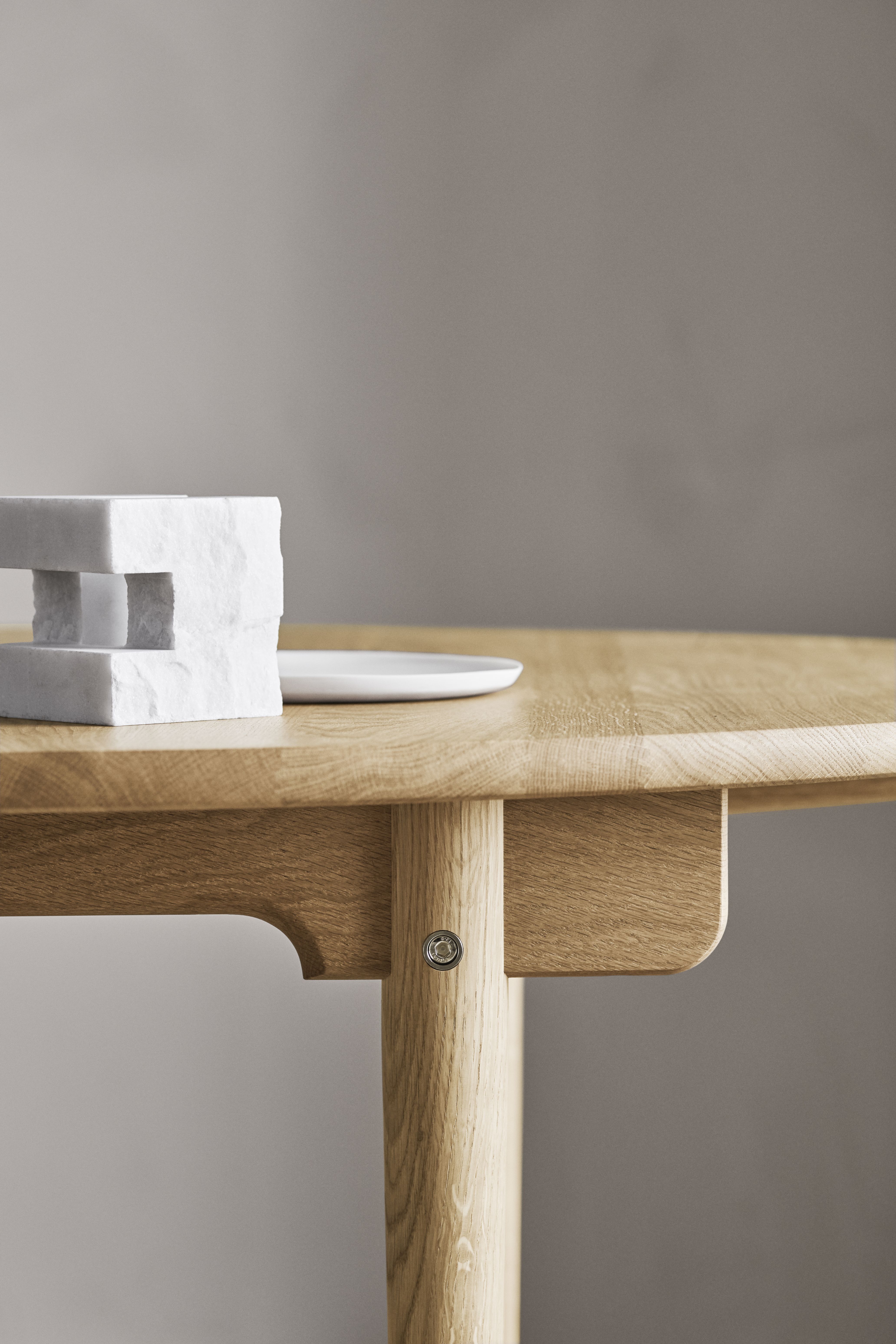 CH337 Ovaler Esstisch ausziehbar Carl Hansen & Søn