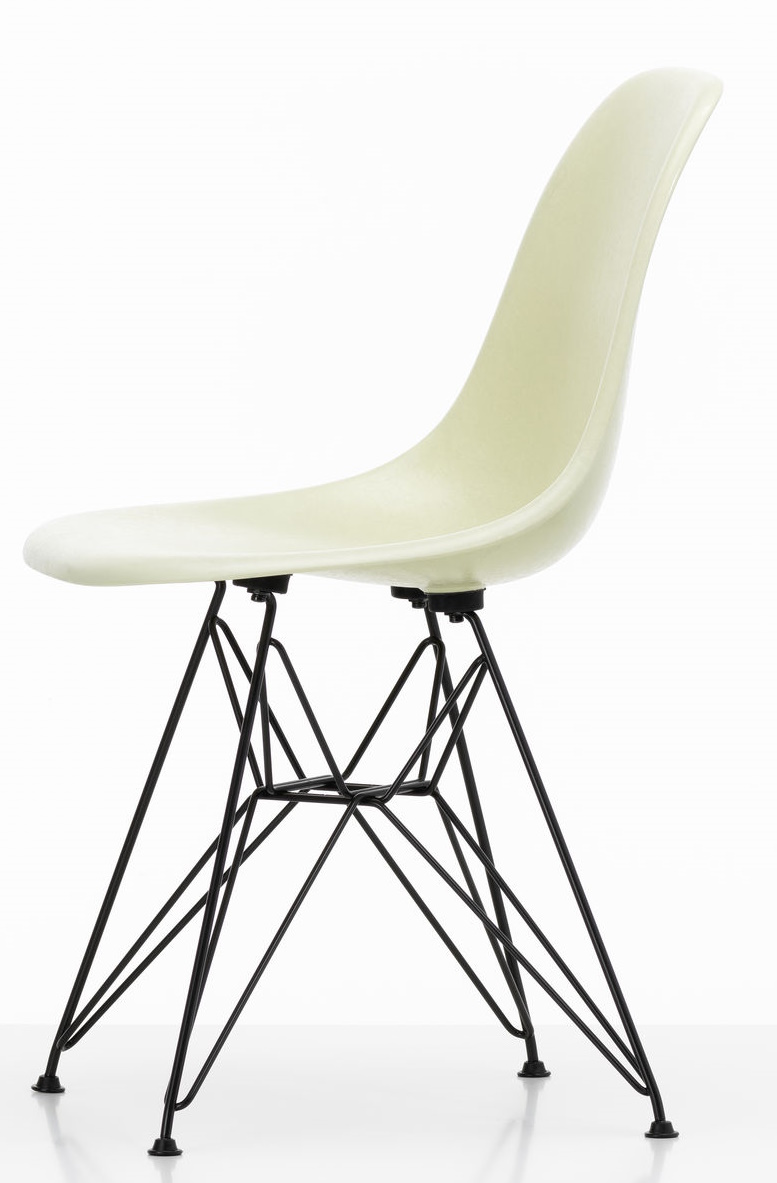 Eames Fiberglass Chair DSR Stuhl Vitra