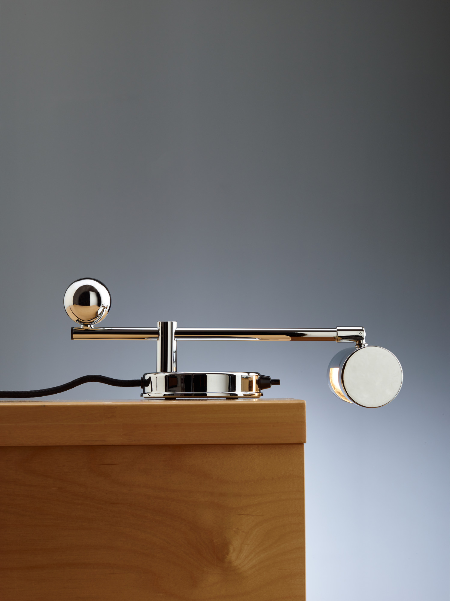 DS 28 / DS28 De Stijl Klavierleuchte Tecnolumen