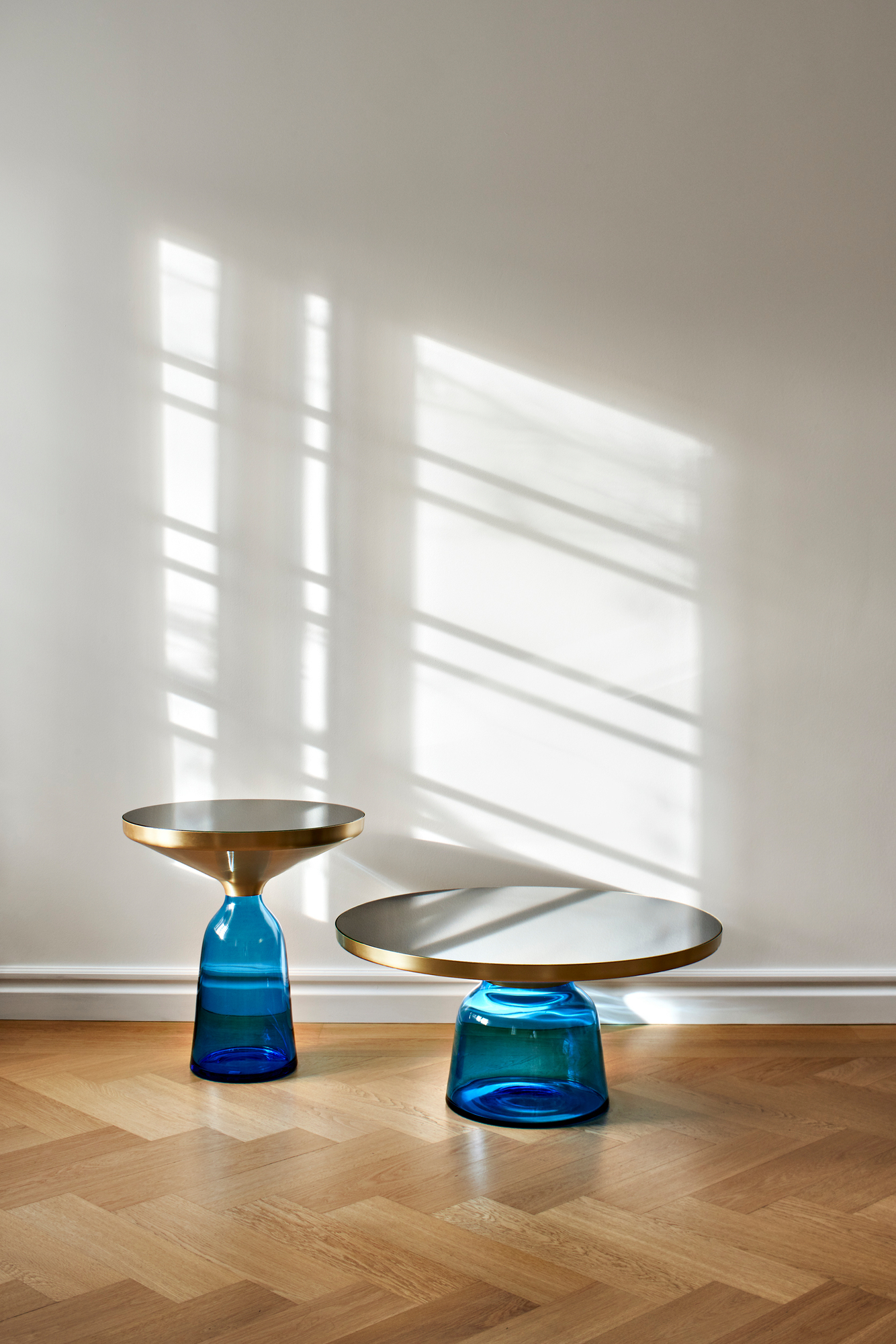 Bell Coffee Table Couchtisch Messing Olivgrün ClassiCon