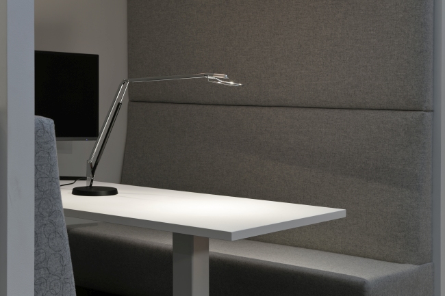 Lifto LED Tischleuchte dimmbar Belux