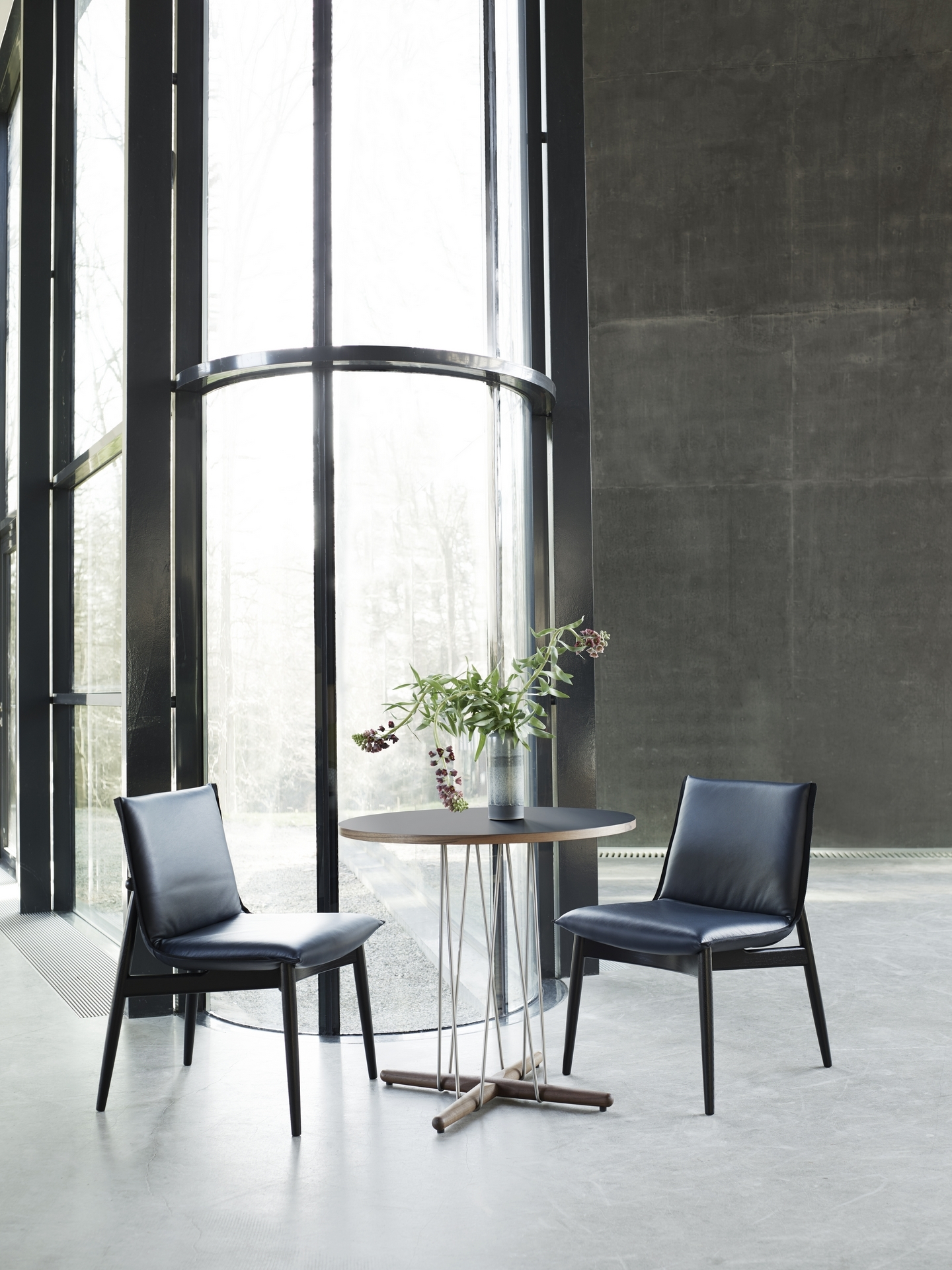 E020 Embrace Tisch Eiche Carl Hansen & Søn