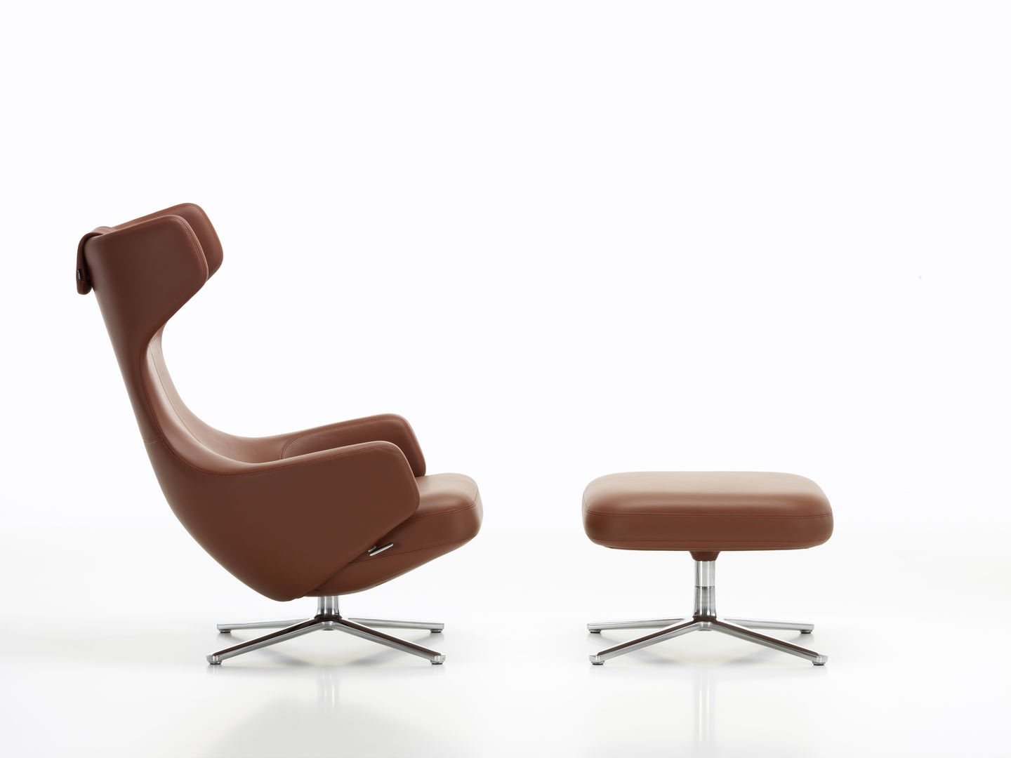 Grand Repos Sessel  + Ottoman Vitra Poliert  Cosy Classic grey