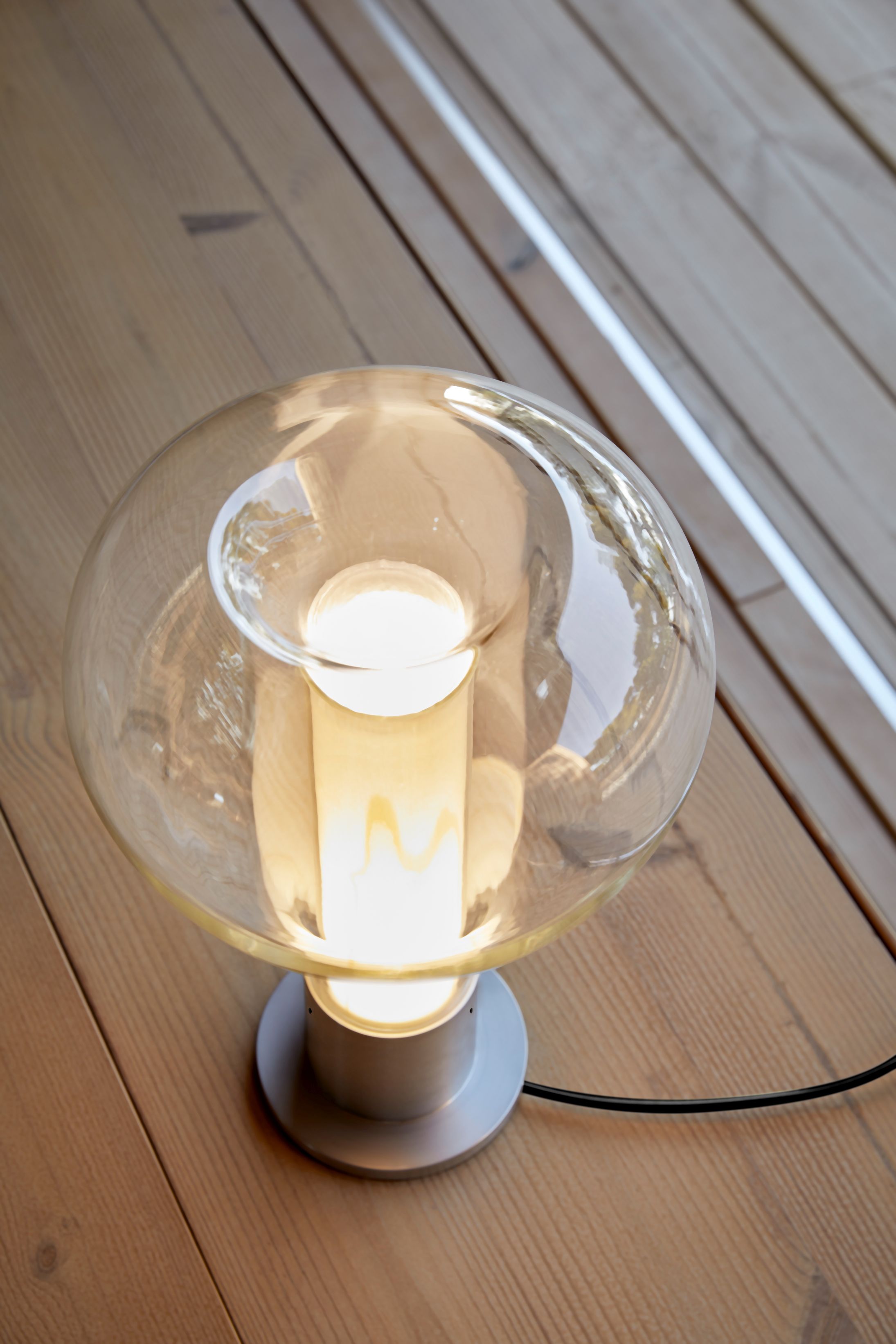 Eris Tischleuchte LZF Lamps