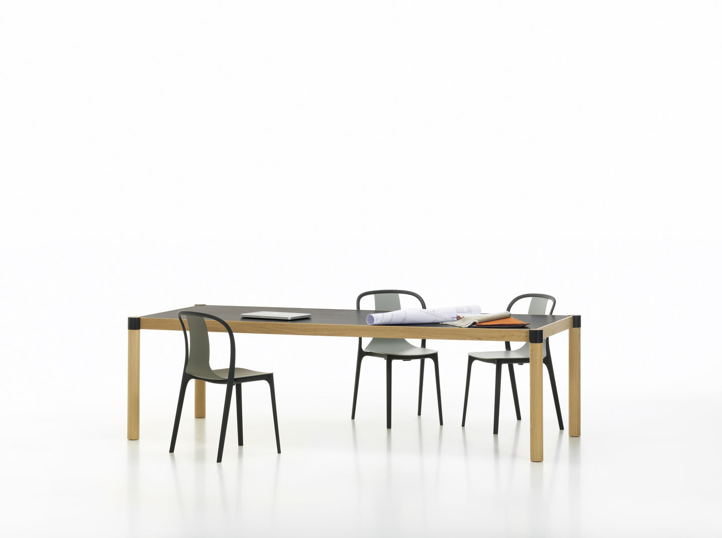 Belleville Armchair Wood Stuhl Vitra
