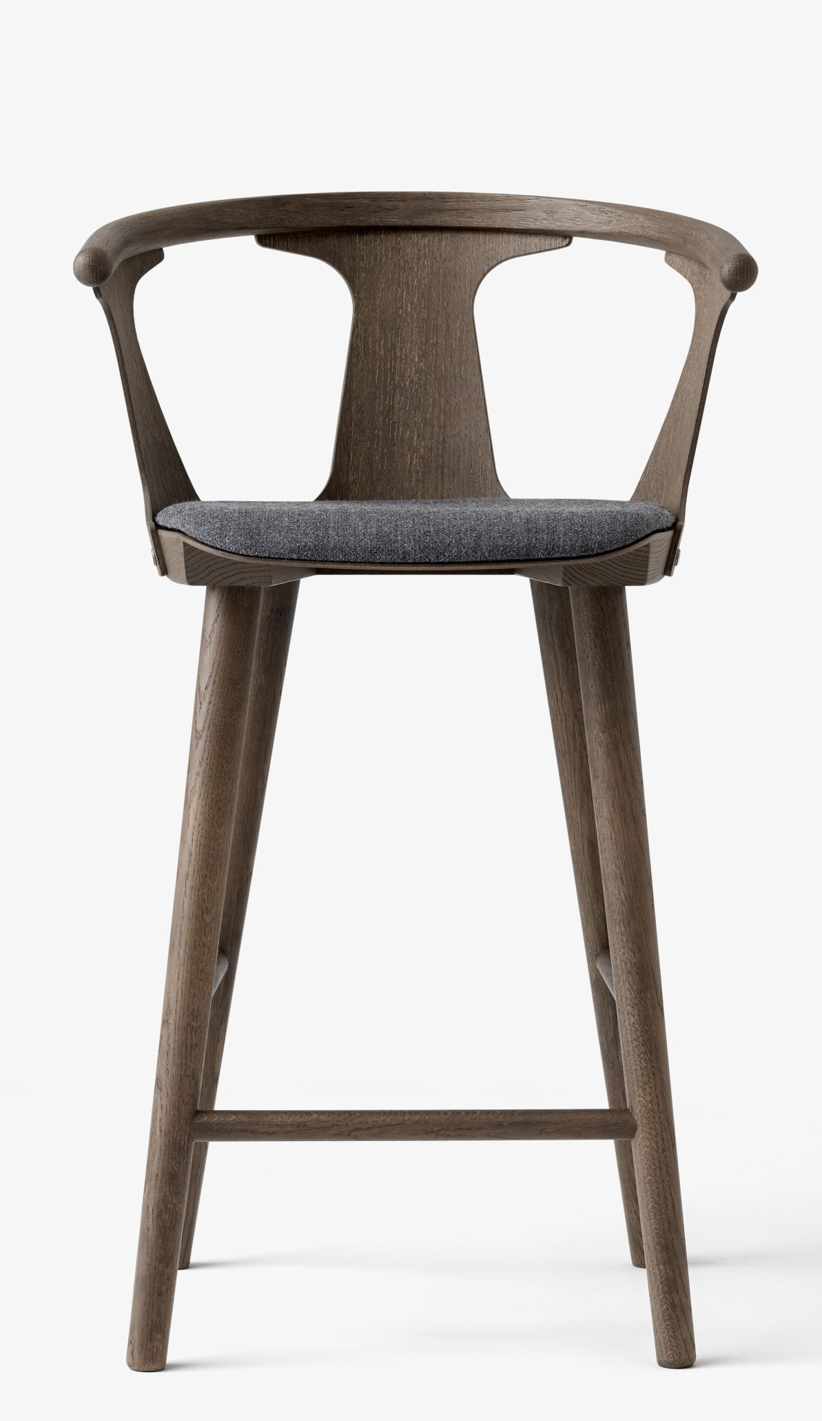 In Between Barstool Barhocker SK10 mit Sitzpolster AndTradition