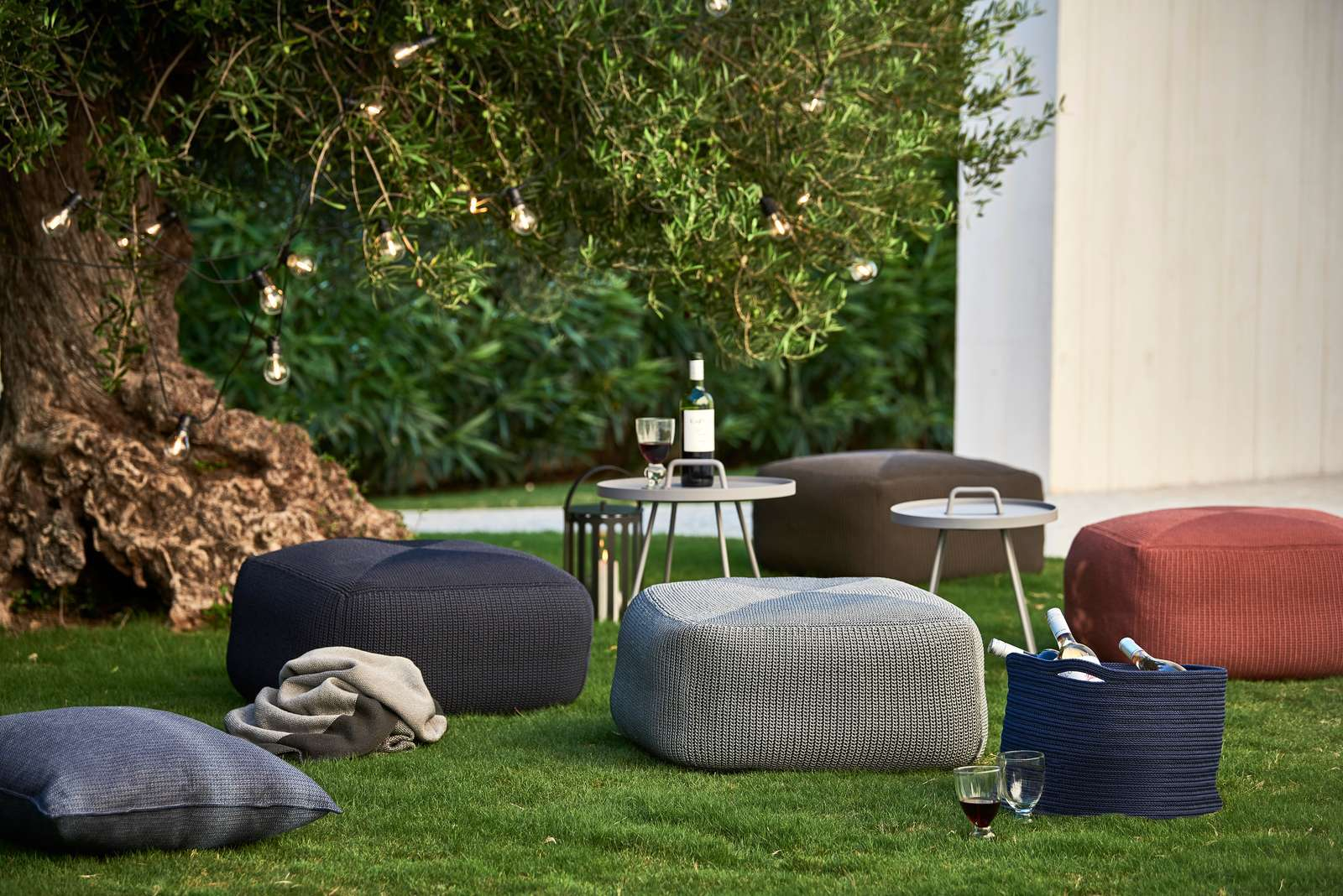 Divine Outdoor Hocker Cane-Line