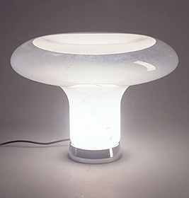 Lesbo Tischleuchte Artemide