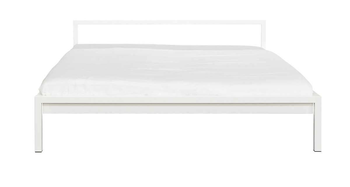 Pure Bett Stahl pulverbeschichtet Weiß 200 x 200 cm Hans Hansen