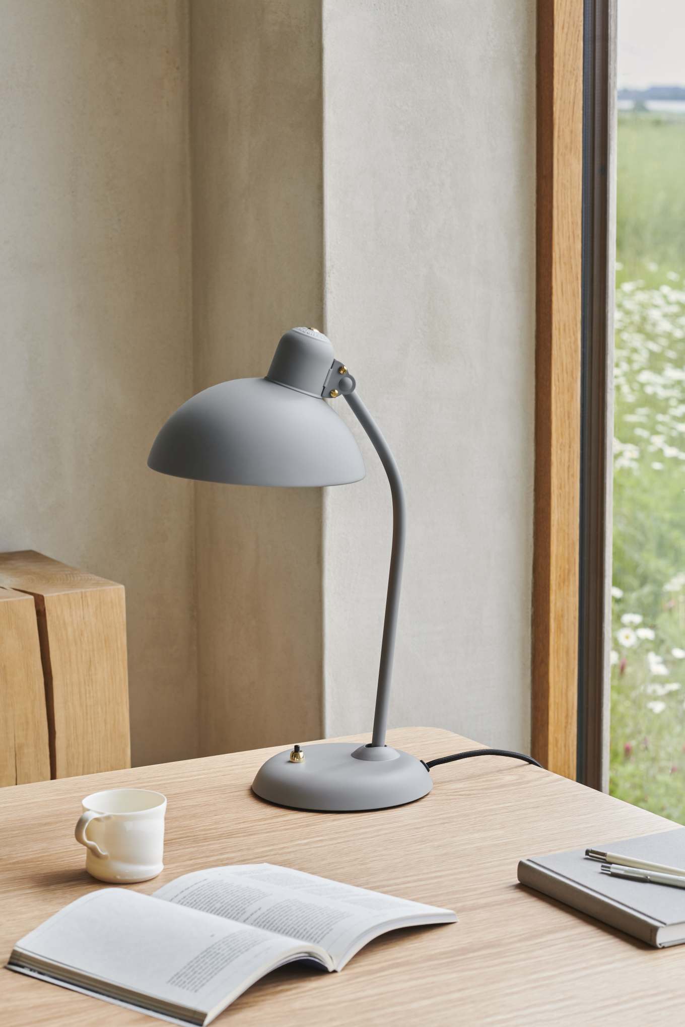 6556 T Tischleuchte KAISER idell Fritz Hansen Easy grey