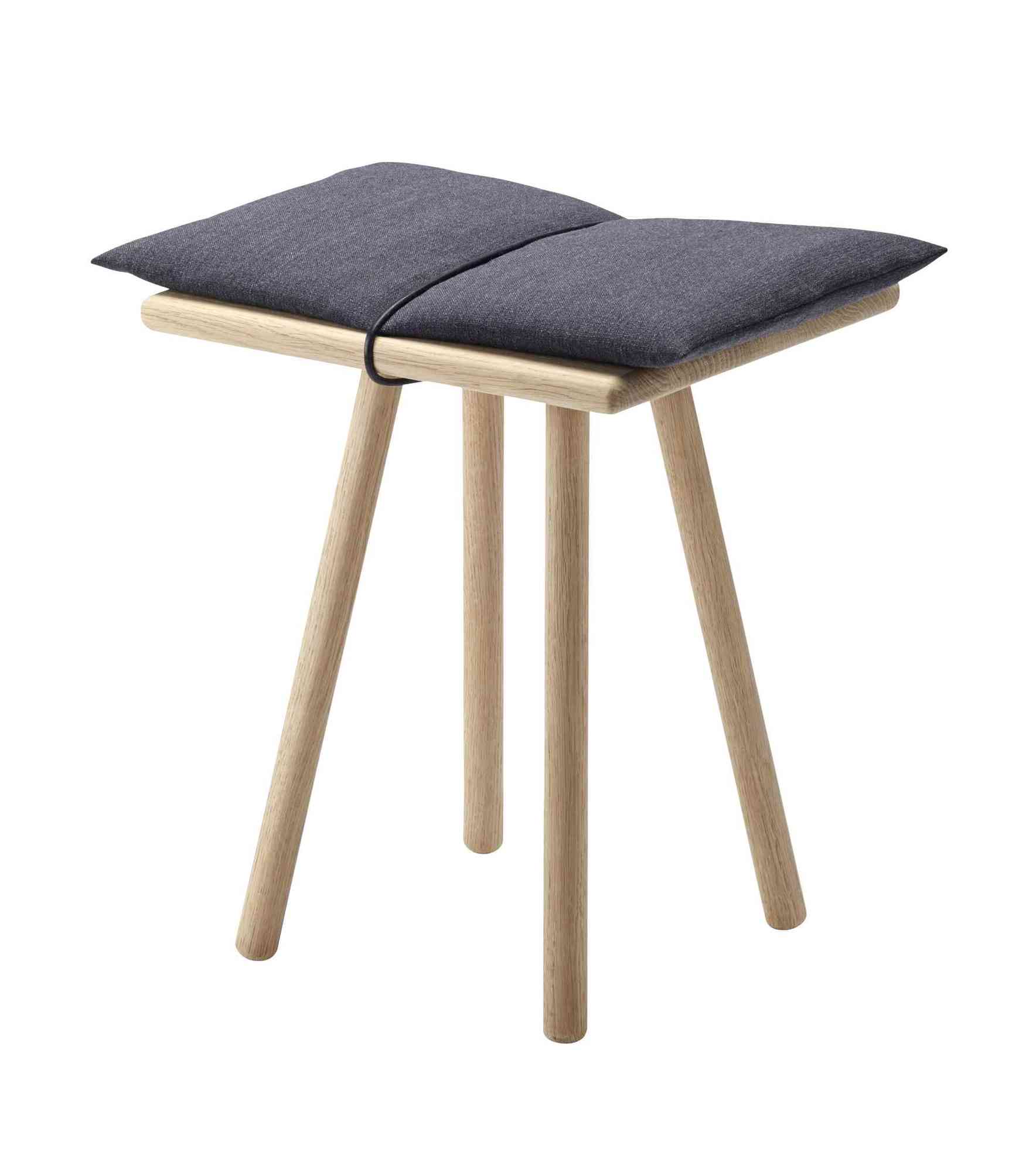 Georg Stool Hocker Eiche Skagerak by Fritz Hansen