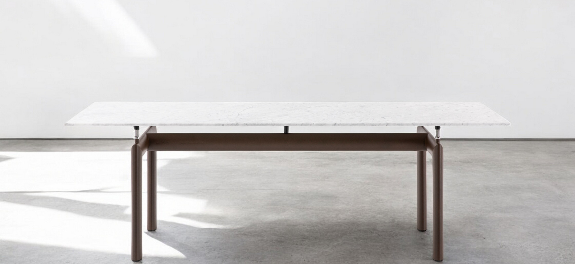 6 Table Tube D´avion Esstisch Outdoor Cassina
