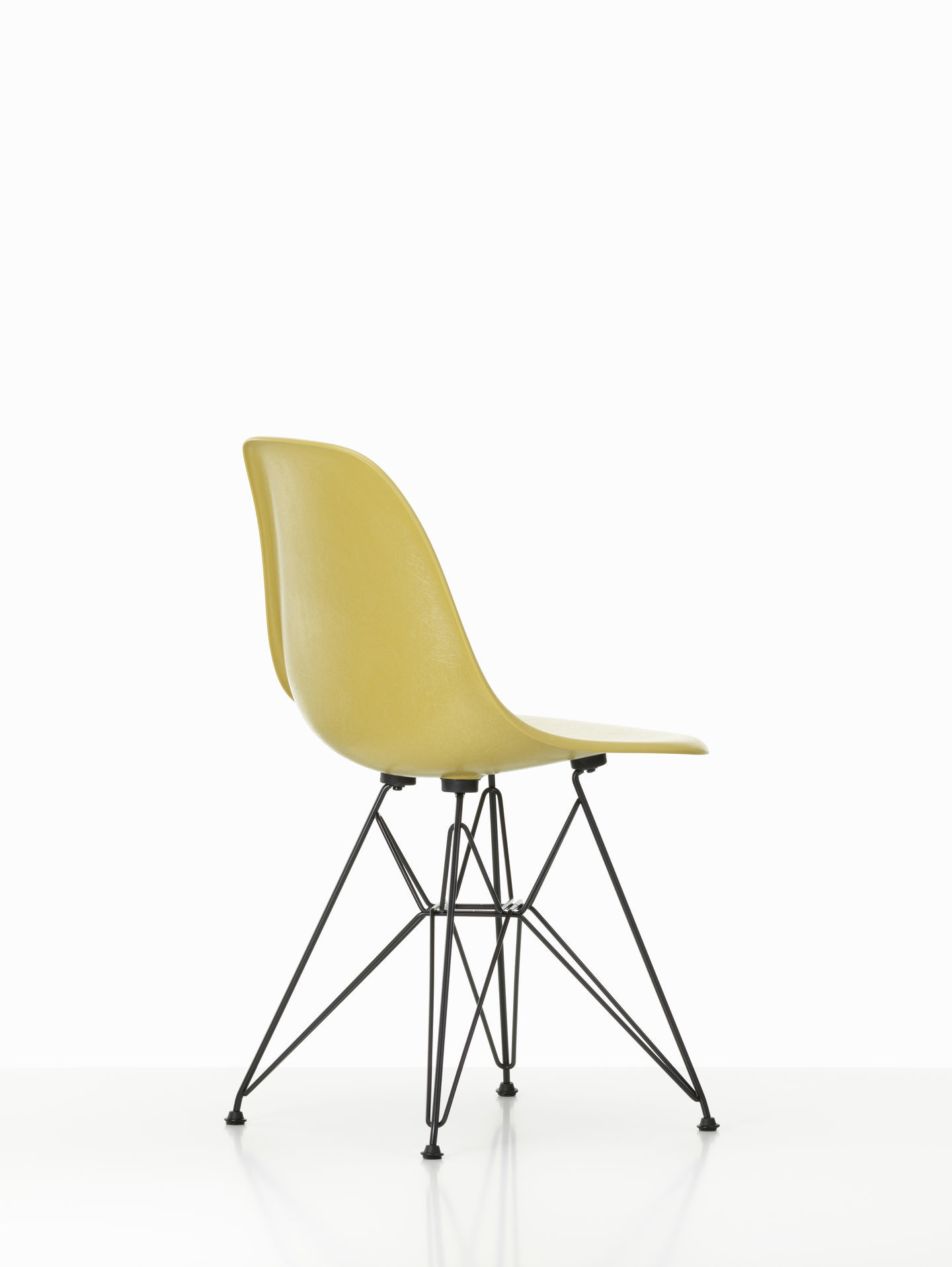 Eames Fiberglass Chair DSR Stuhl Vitra