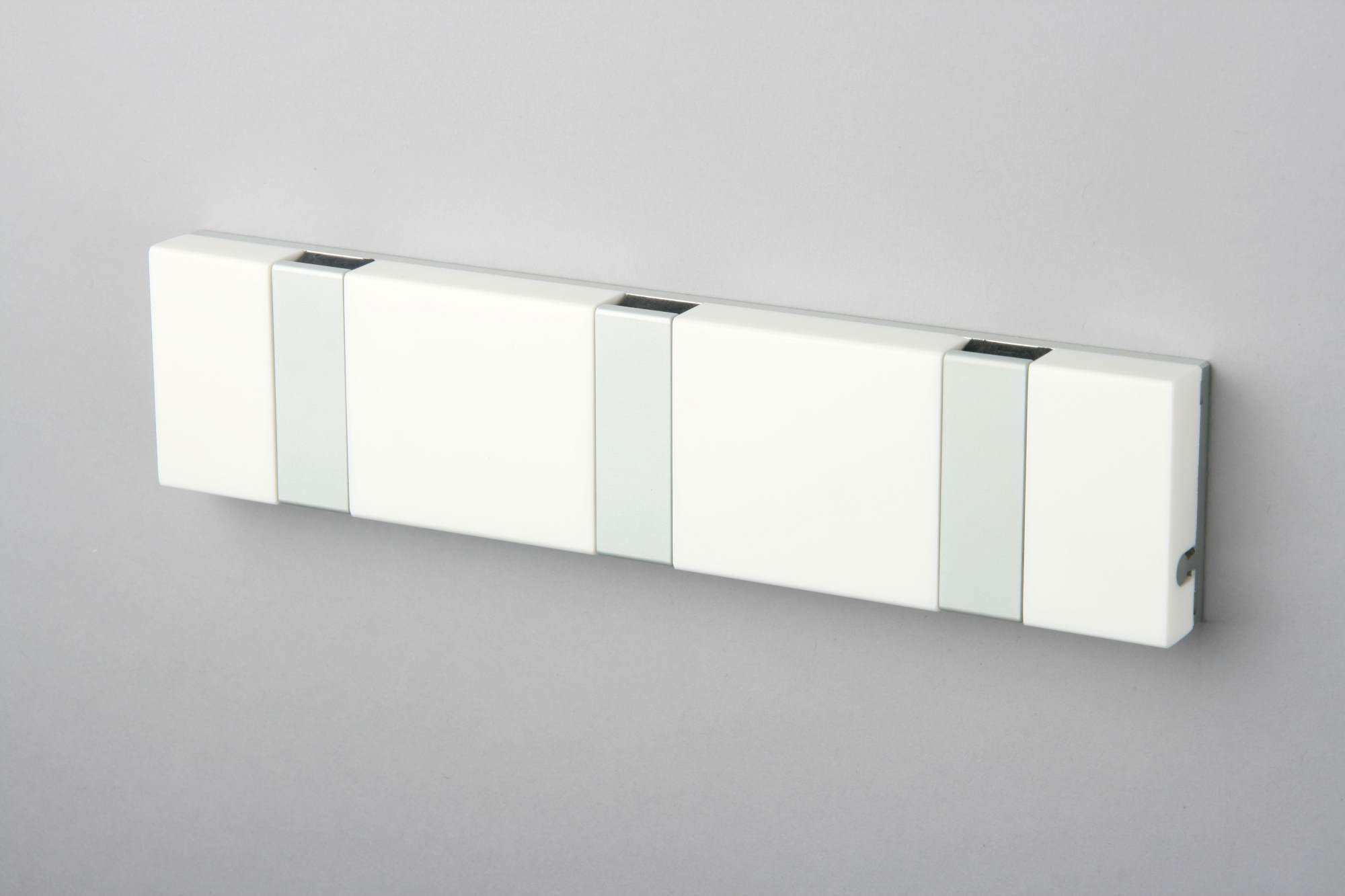 Knax Lite Wandgarderobe waagerecht 3 Haken Loca